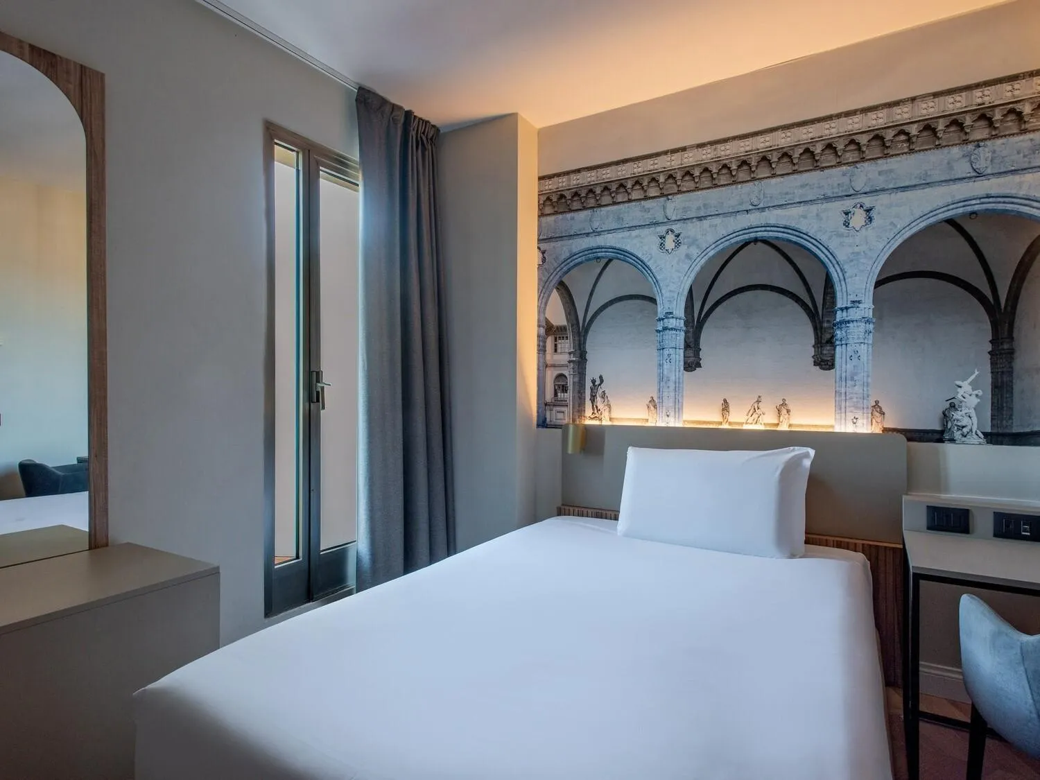 Photo of the whole room, Bed in B&B Hotel Firenze City Center