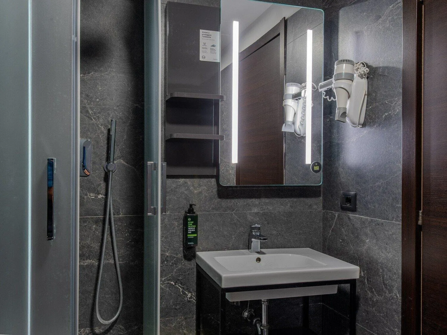 Photo of the whole room in B&B Hotel Firenze City Center