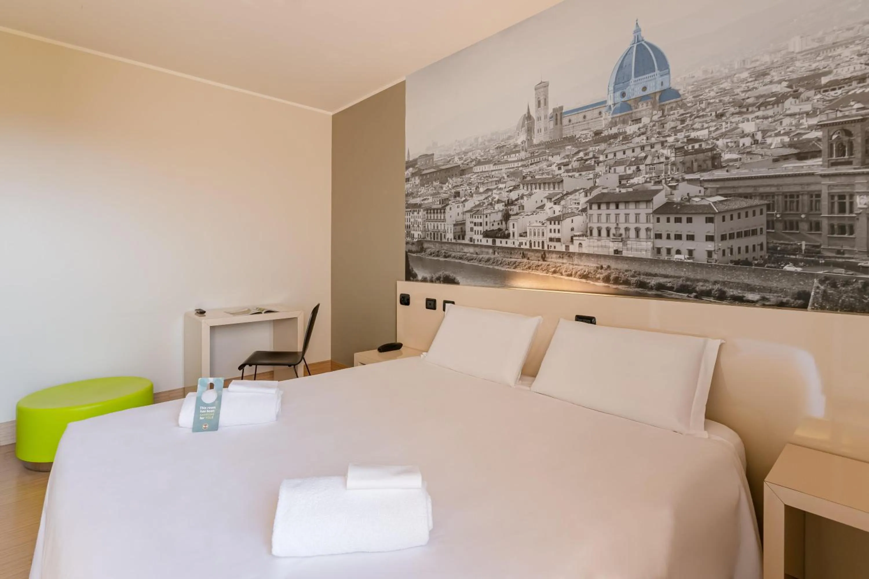 Photo of the whole room, Bed in B&B Hotel Firenze City Center