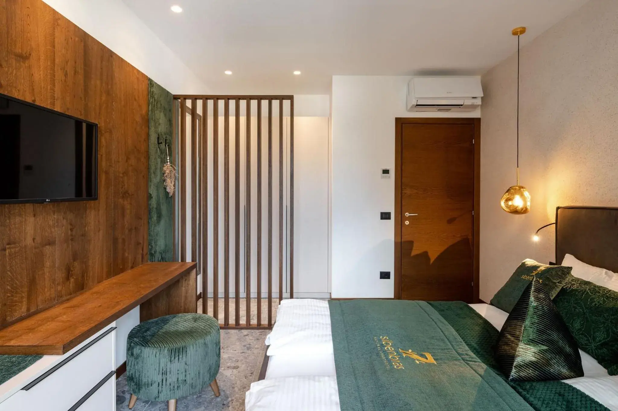 Superior Apartment with Lake View in Sibenbras Natural Aparthotel Superior Apartment with Lake View in Sibenbras Natural Aparthotel