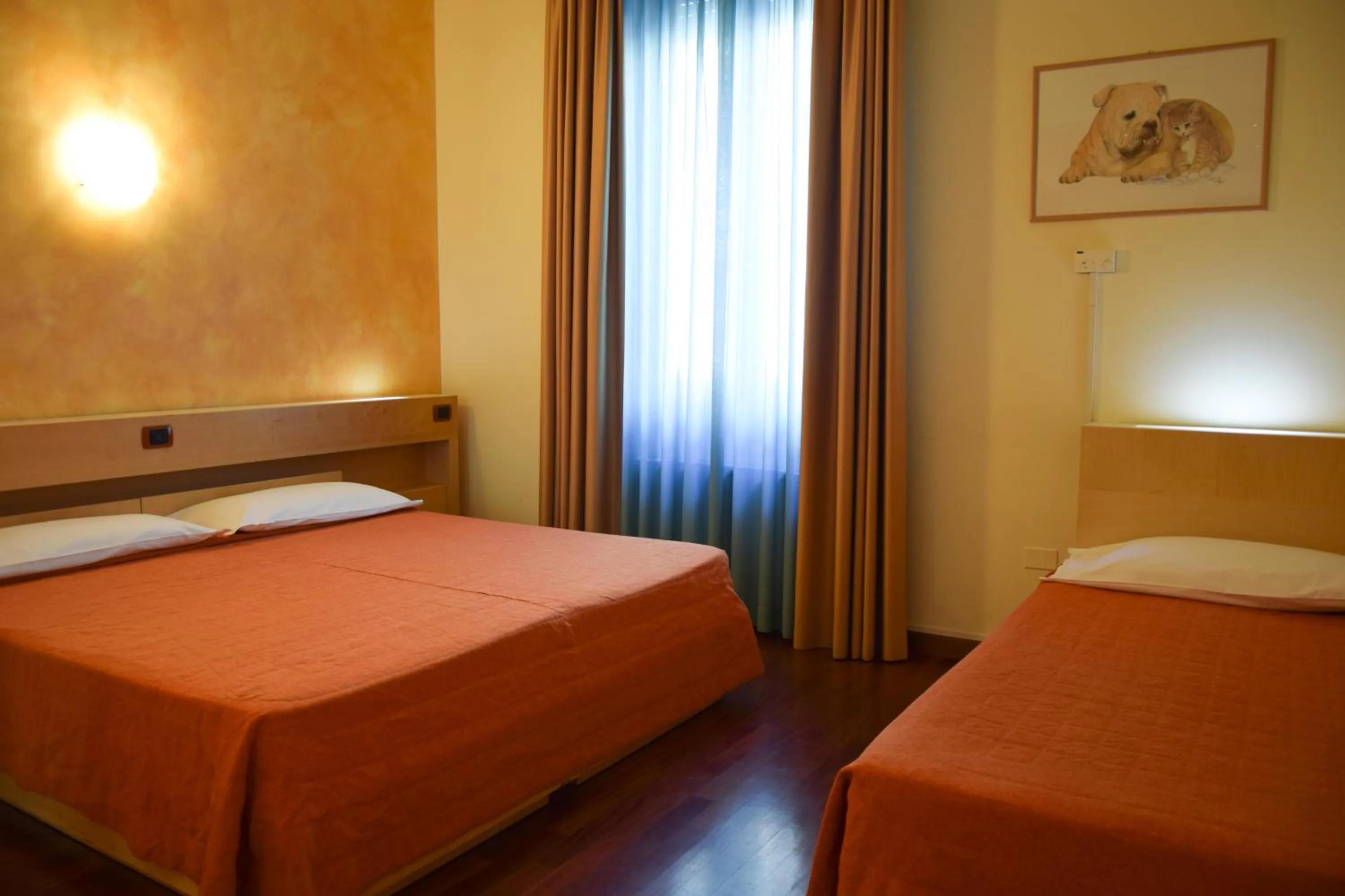 Bedroom, Bed in Hotel Losanna