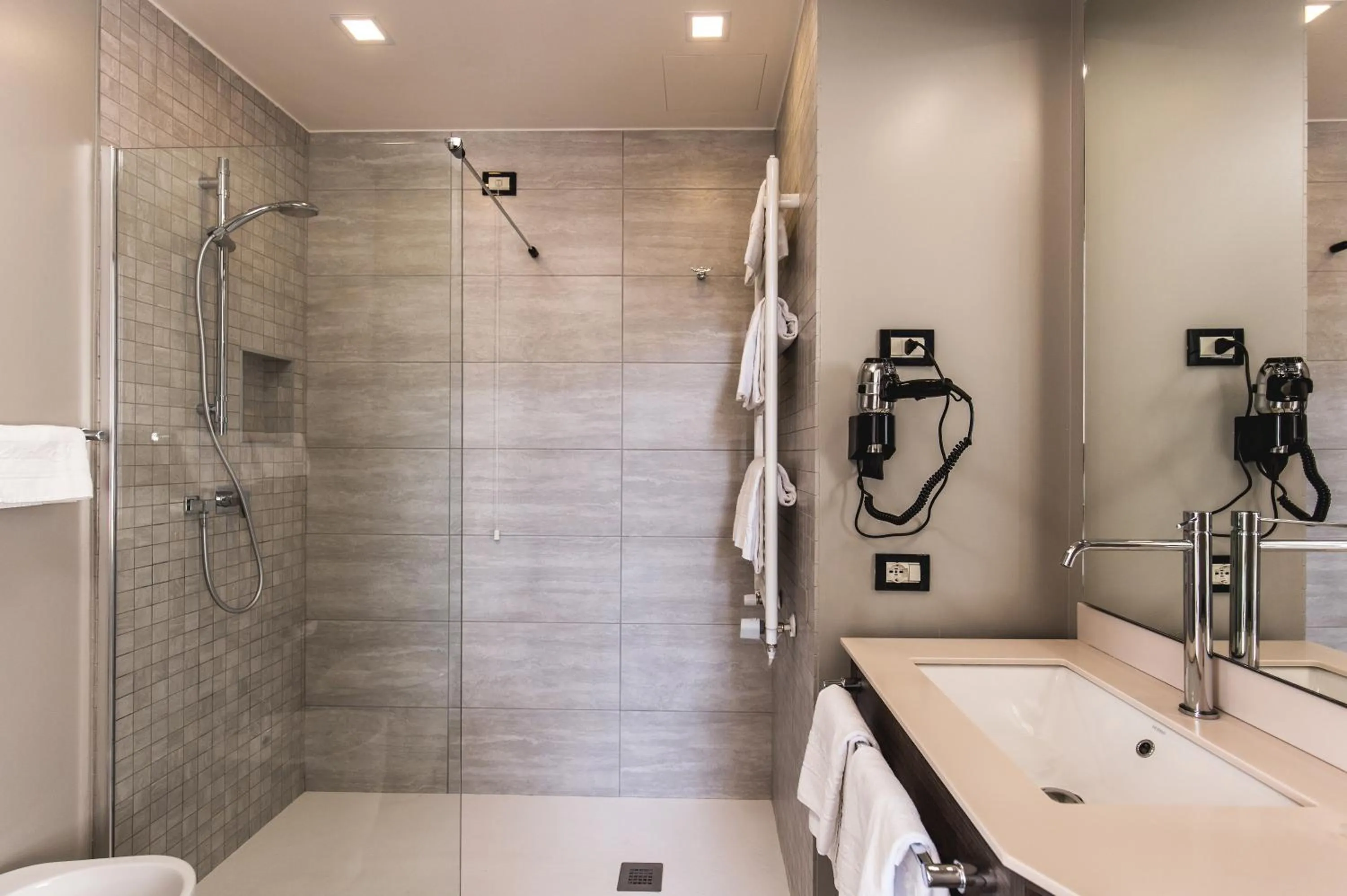 Bathroom in Araba Fenice Hotel