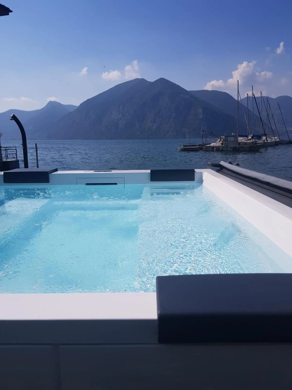 Hot Tub in Araba Fenice Hotel