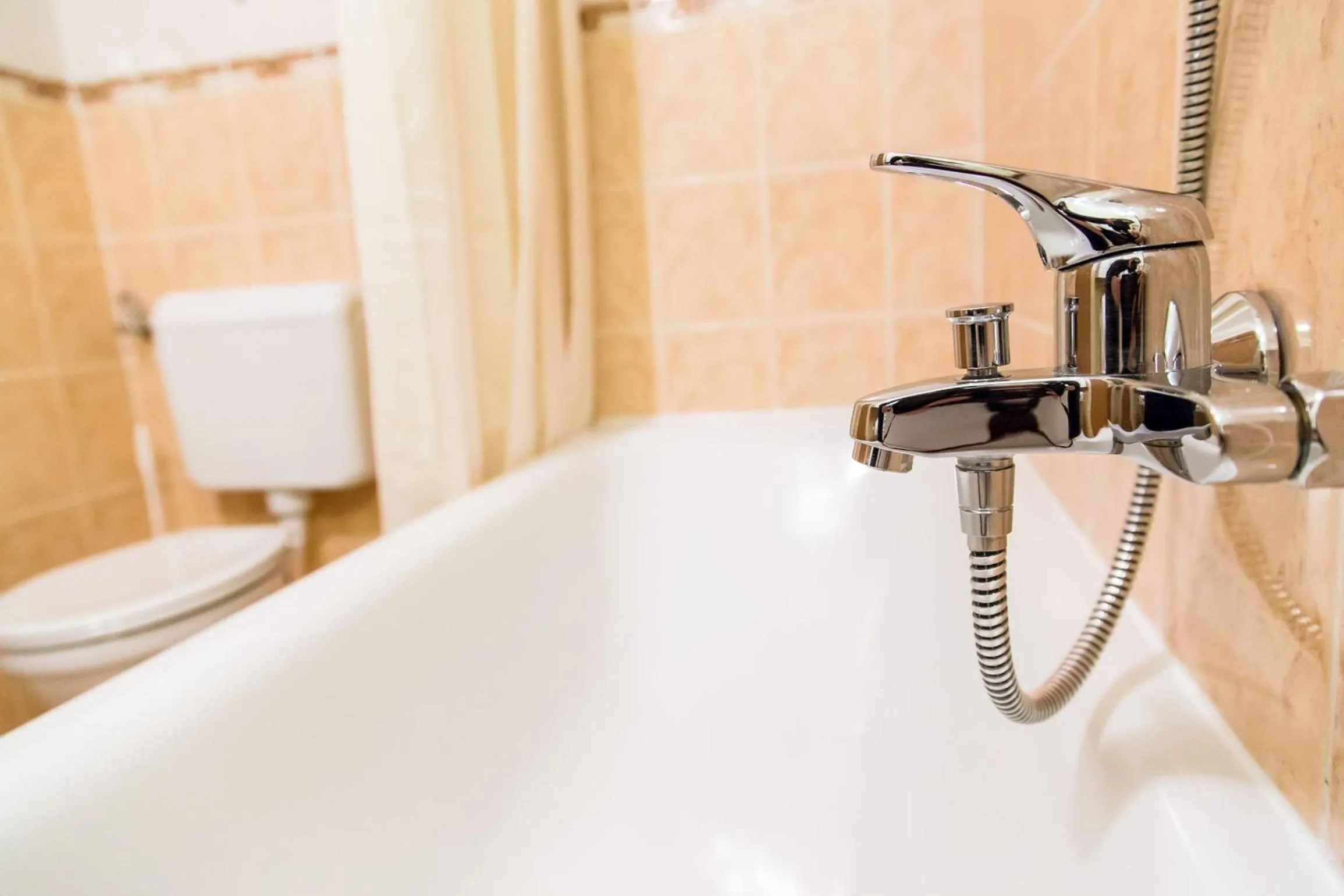 Bathroom in Arpad Bridge Apartments