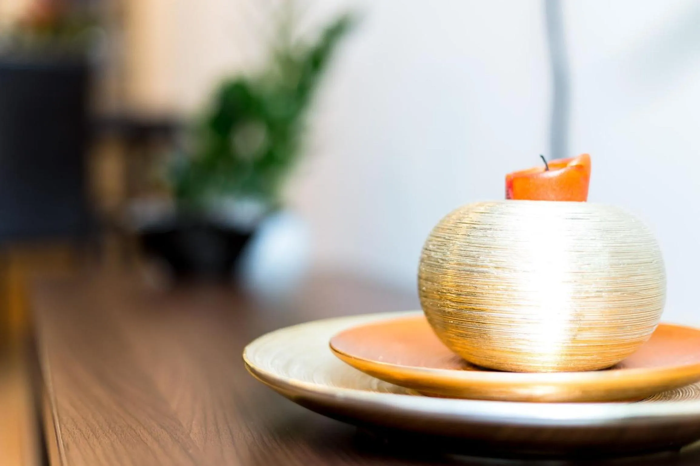 Decorative detail in Arpad Bridge Apartments