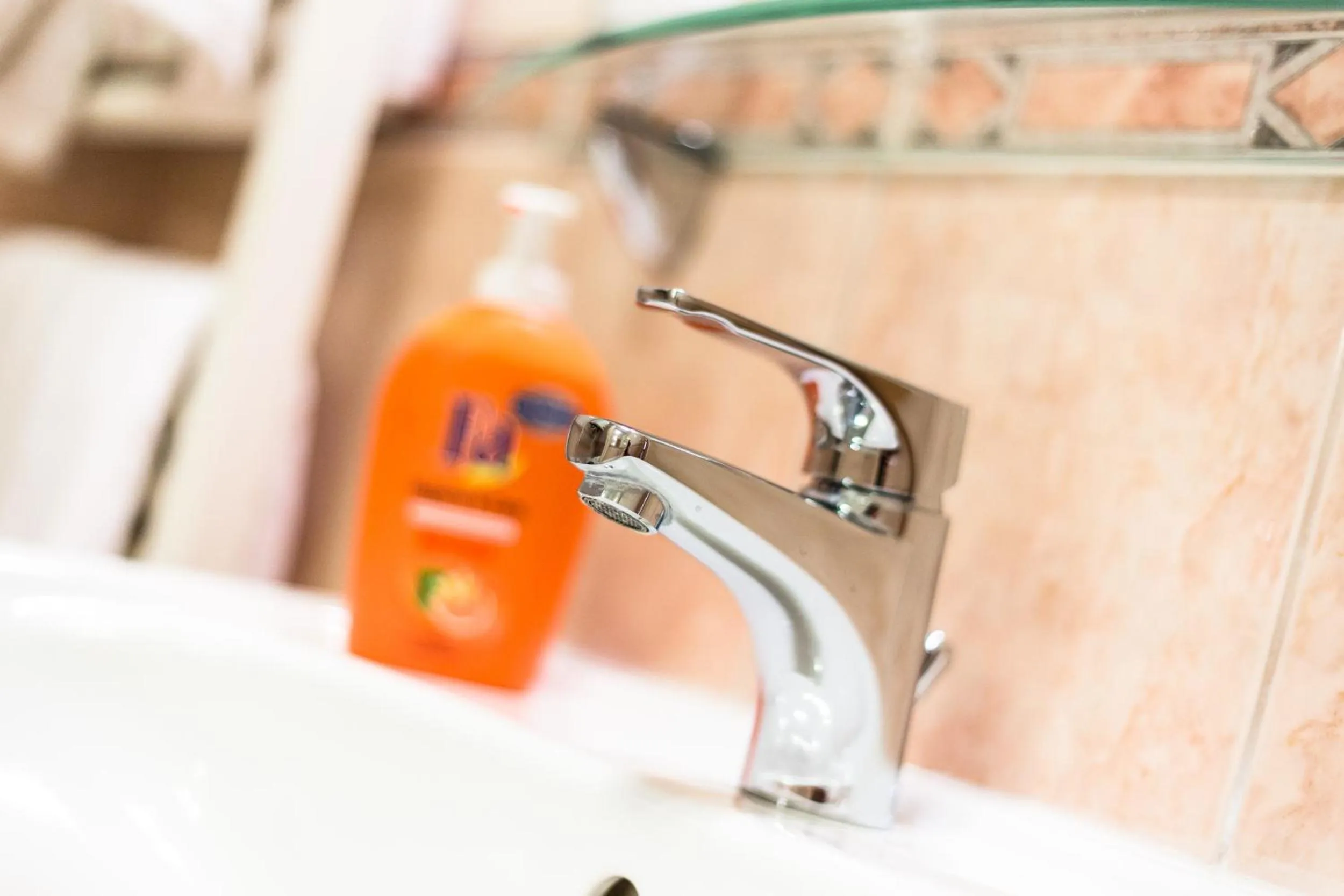 Decorative detail in Arpad Bridge Apartments