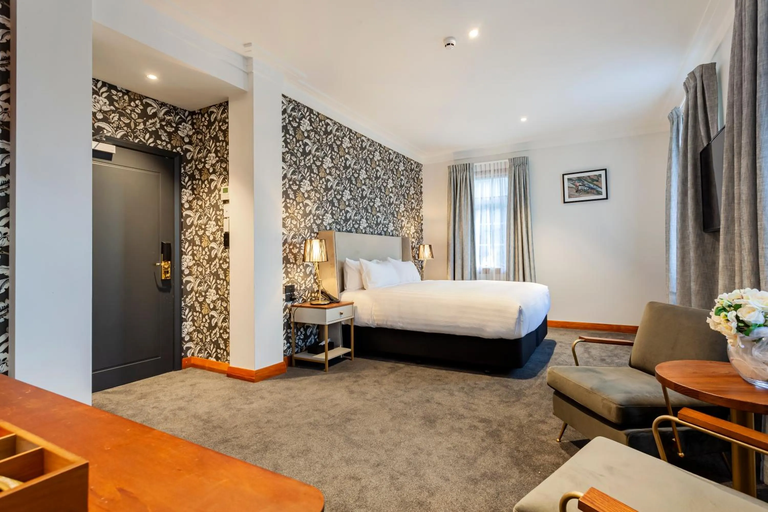 Bedroom, Bed in Wigram Hotel