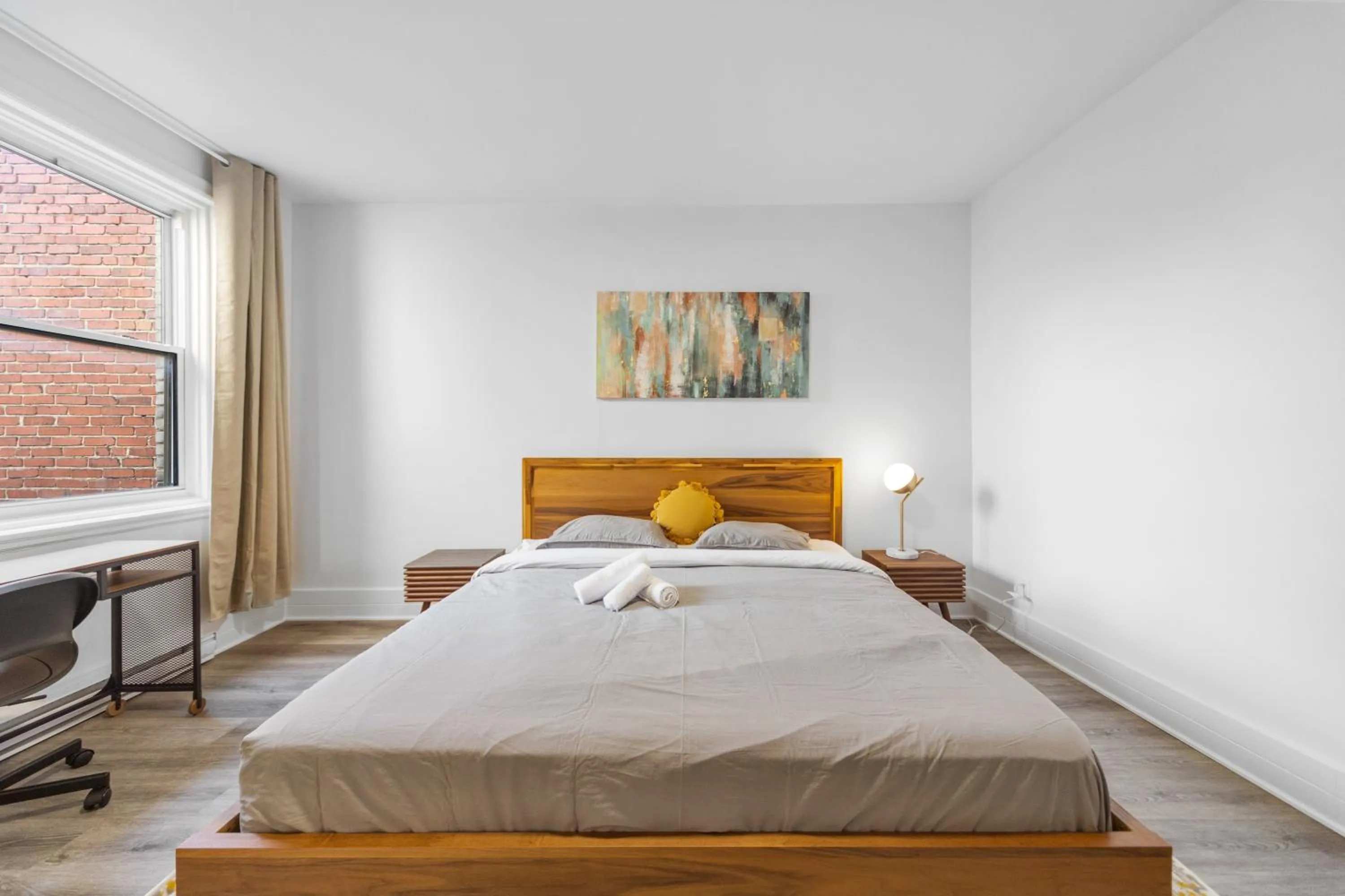 Bed in Stonewall Suites