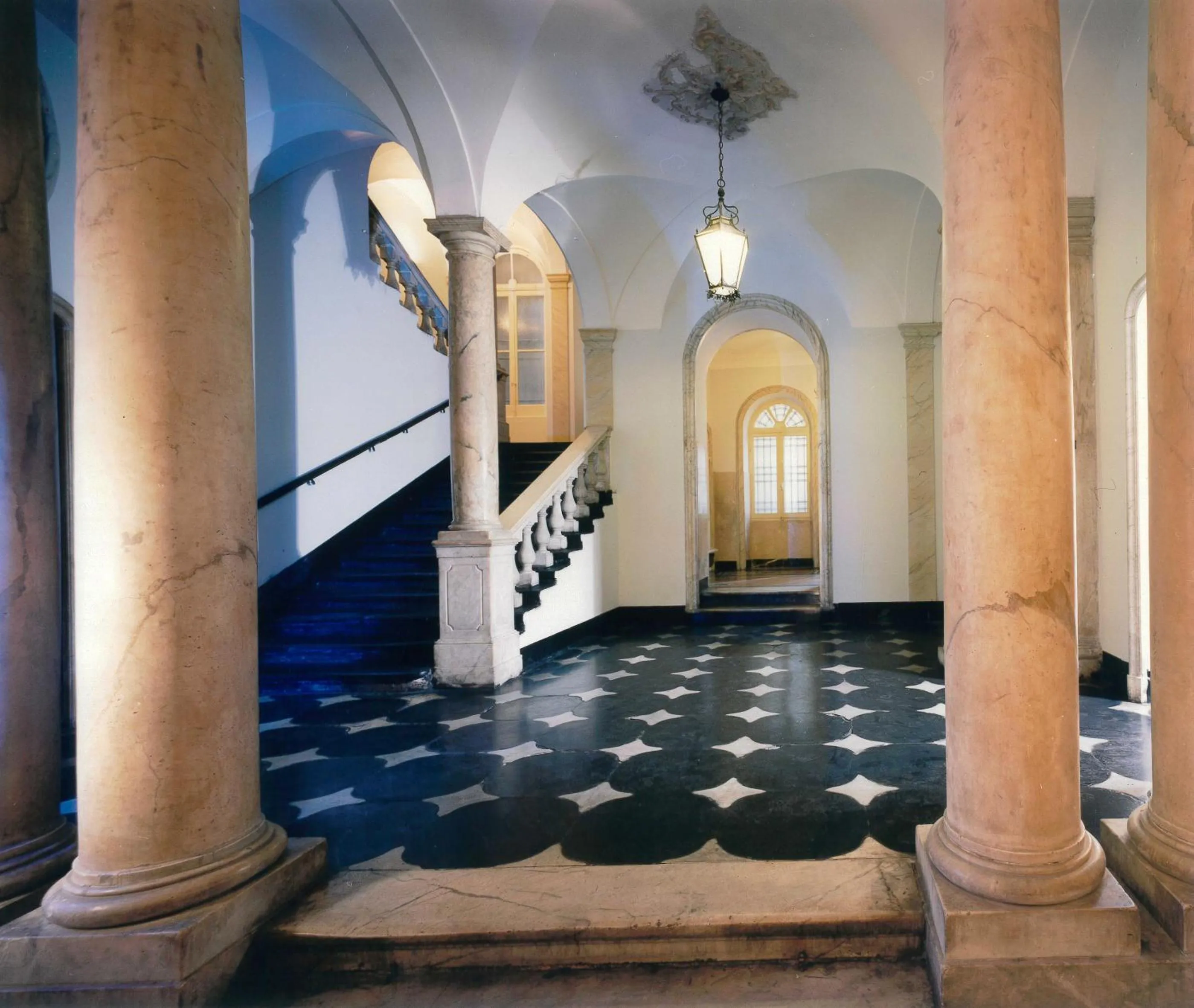 Property building in Palazzo Cicala