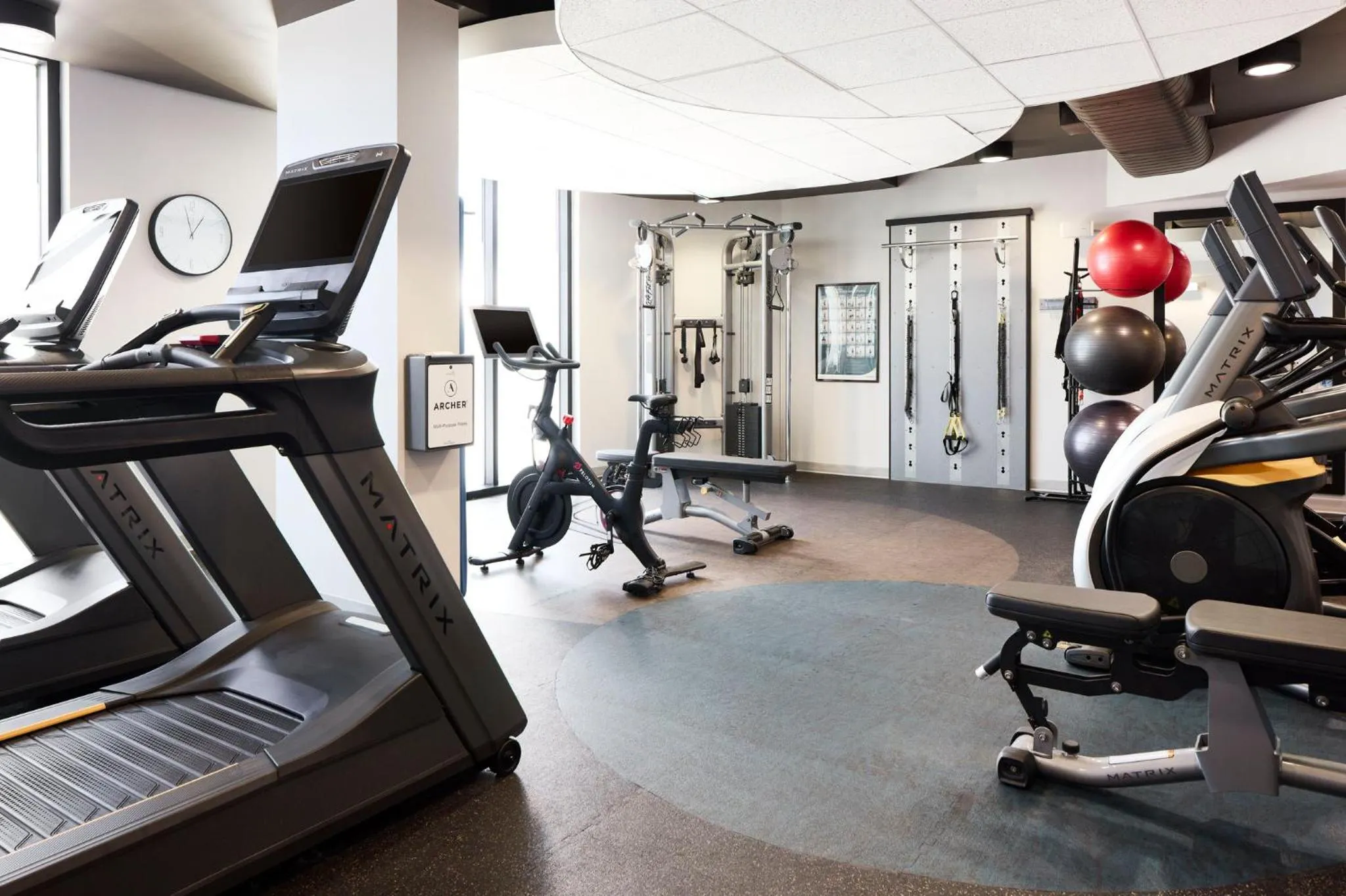 Fitness centre/facilities in Archer Hotel Falls Church