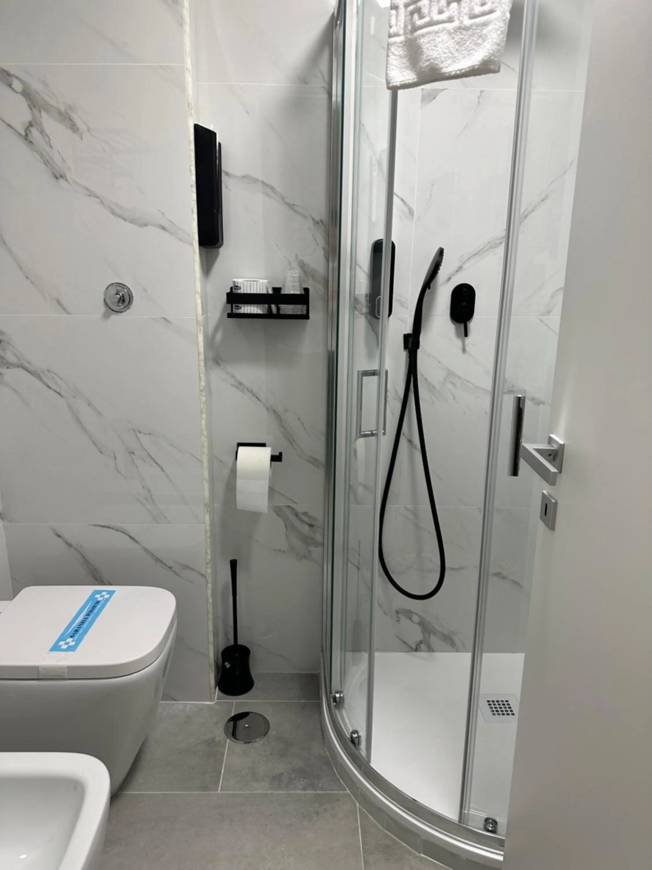 Bathroom in Hotel Sol Levante