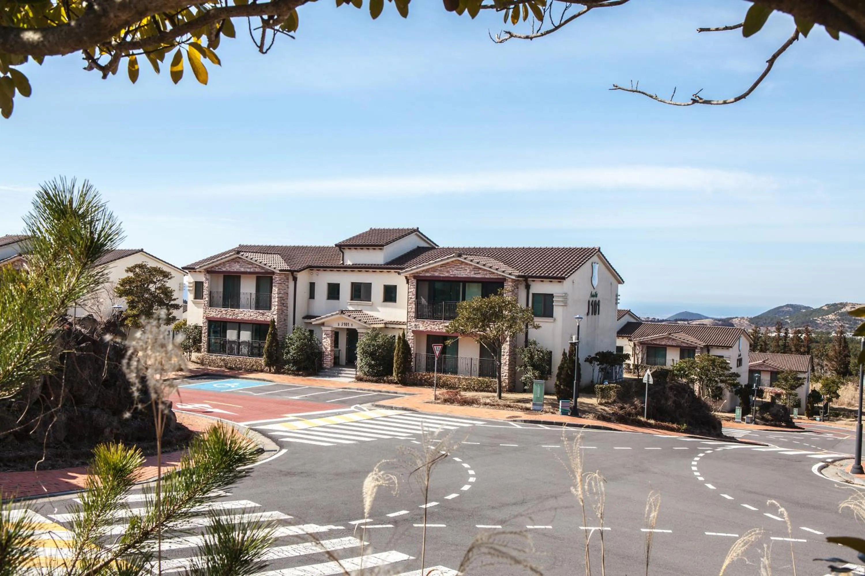 Property building in ArdenHill Resort & Golf