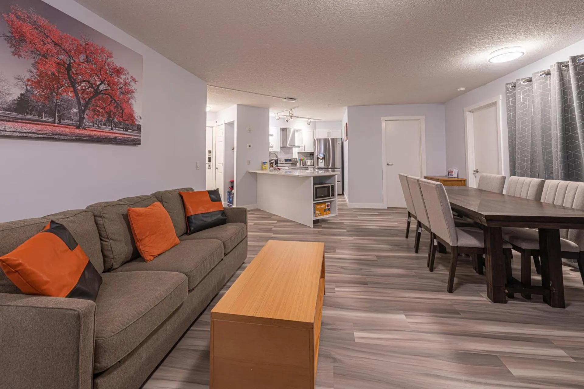 4 Bedrooms Suite Combo for Group of Families - Windtower Lodge