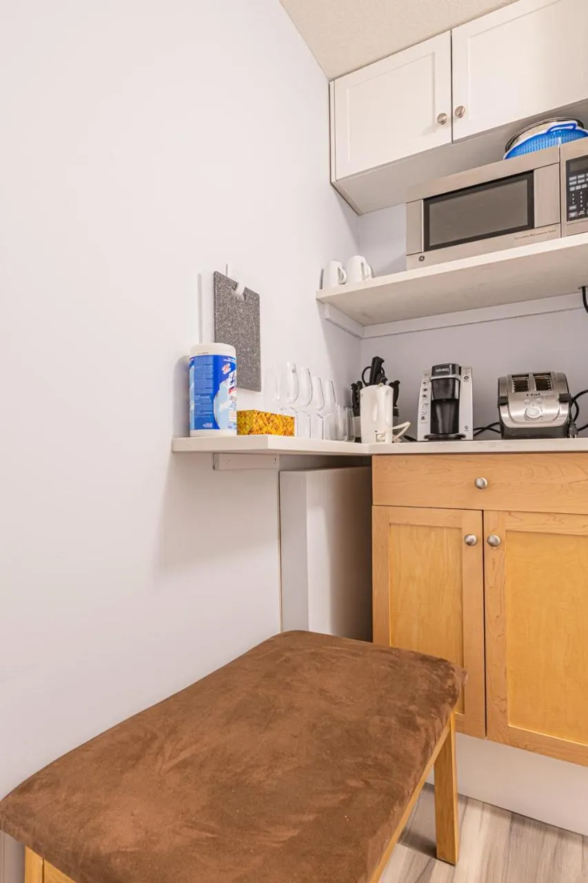 4 Bedrooms Suite Combo for Group of Families - Windtower Lodge