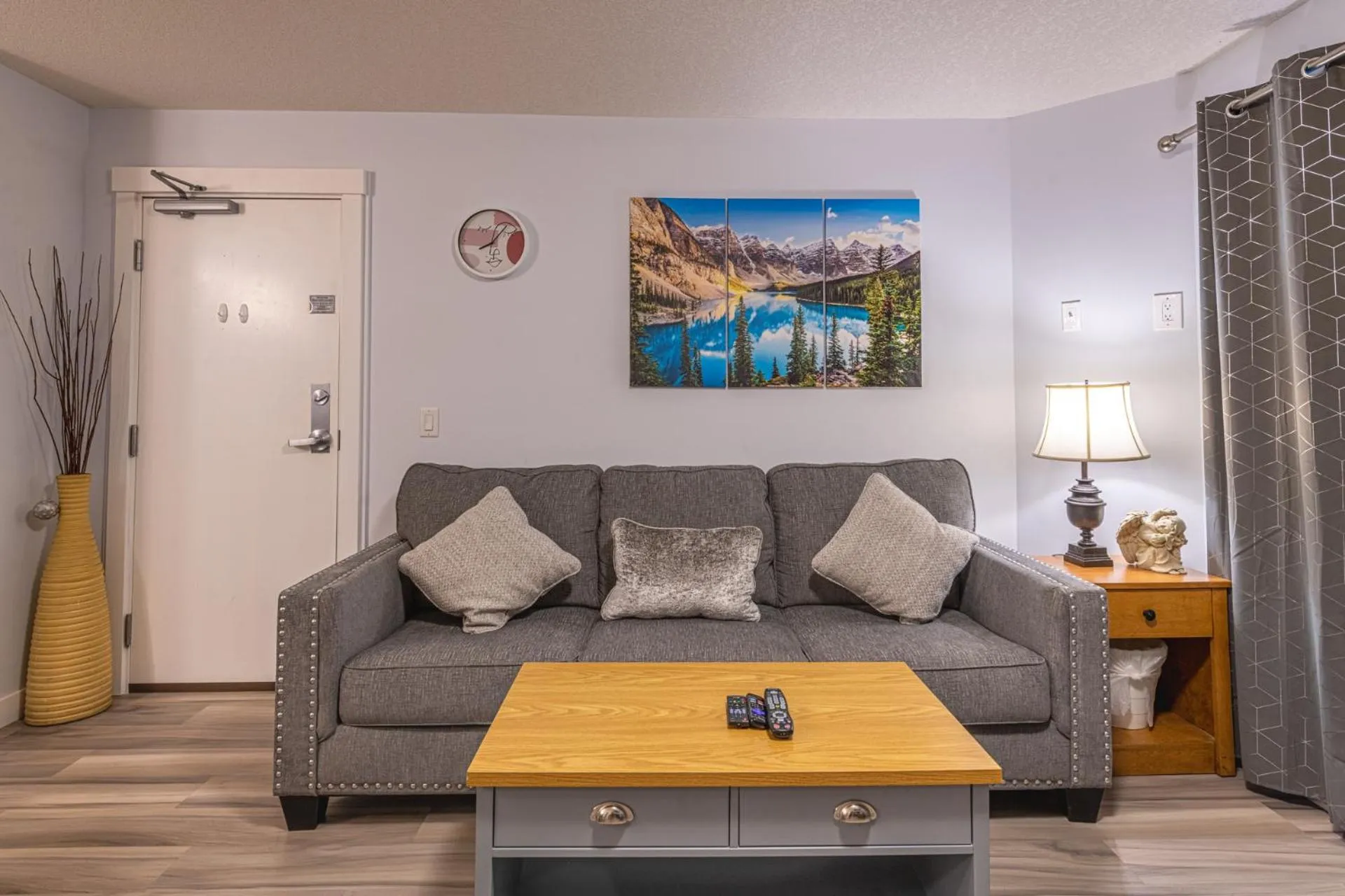 4 Bedrooms Suite Combo for Group of Families - Windtower Lodge