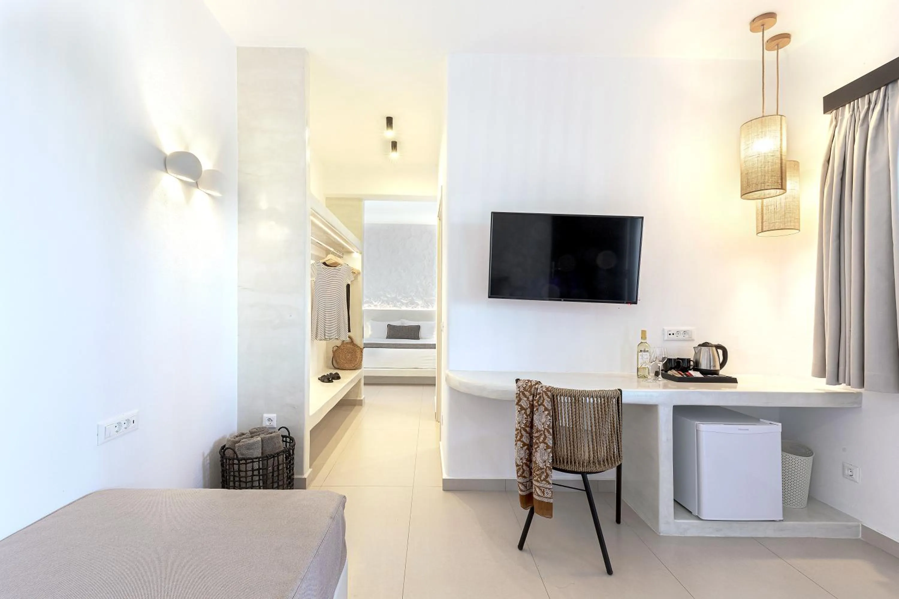 Bed in Onyx Hotel & Suites