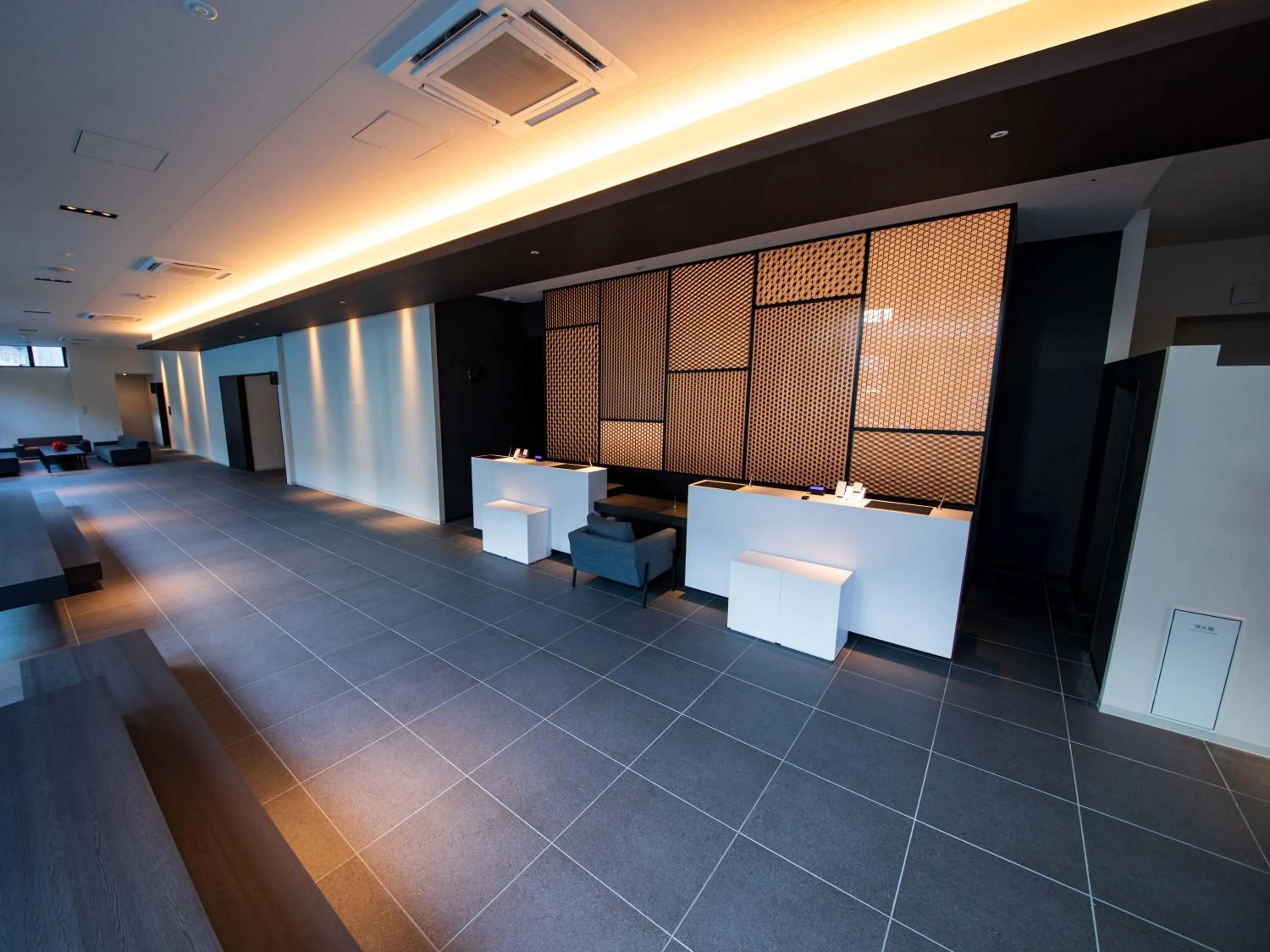 Lobby or reception in CHISUN STANDARD Osaka Shin-Imamiya