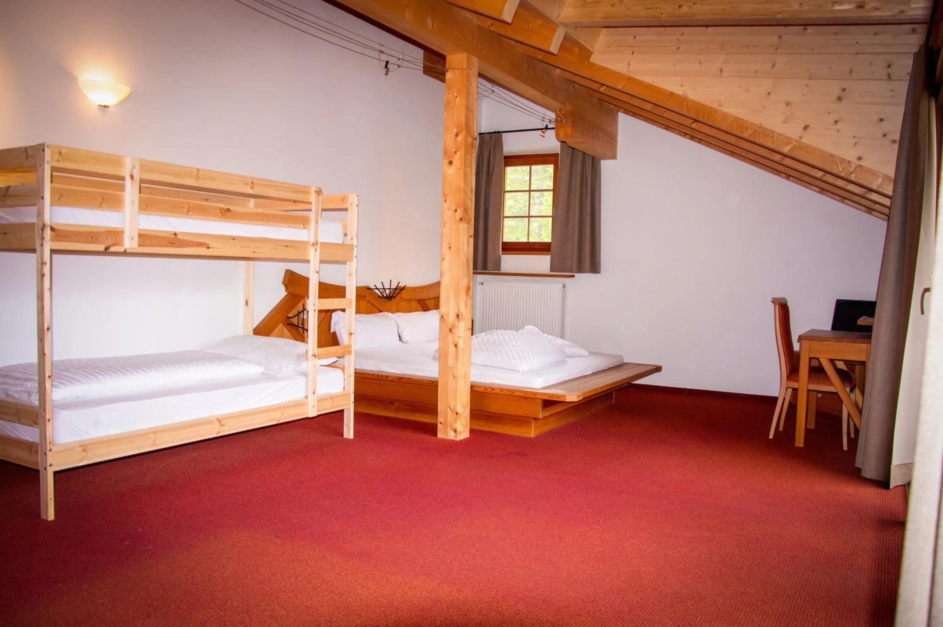 Bed in Skihotel Weiberhimmel