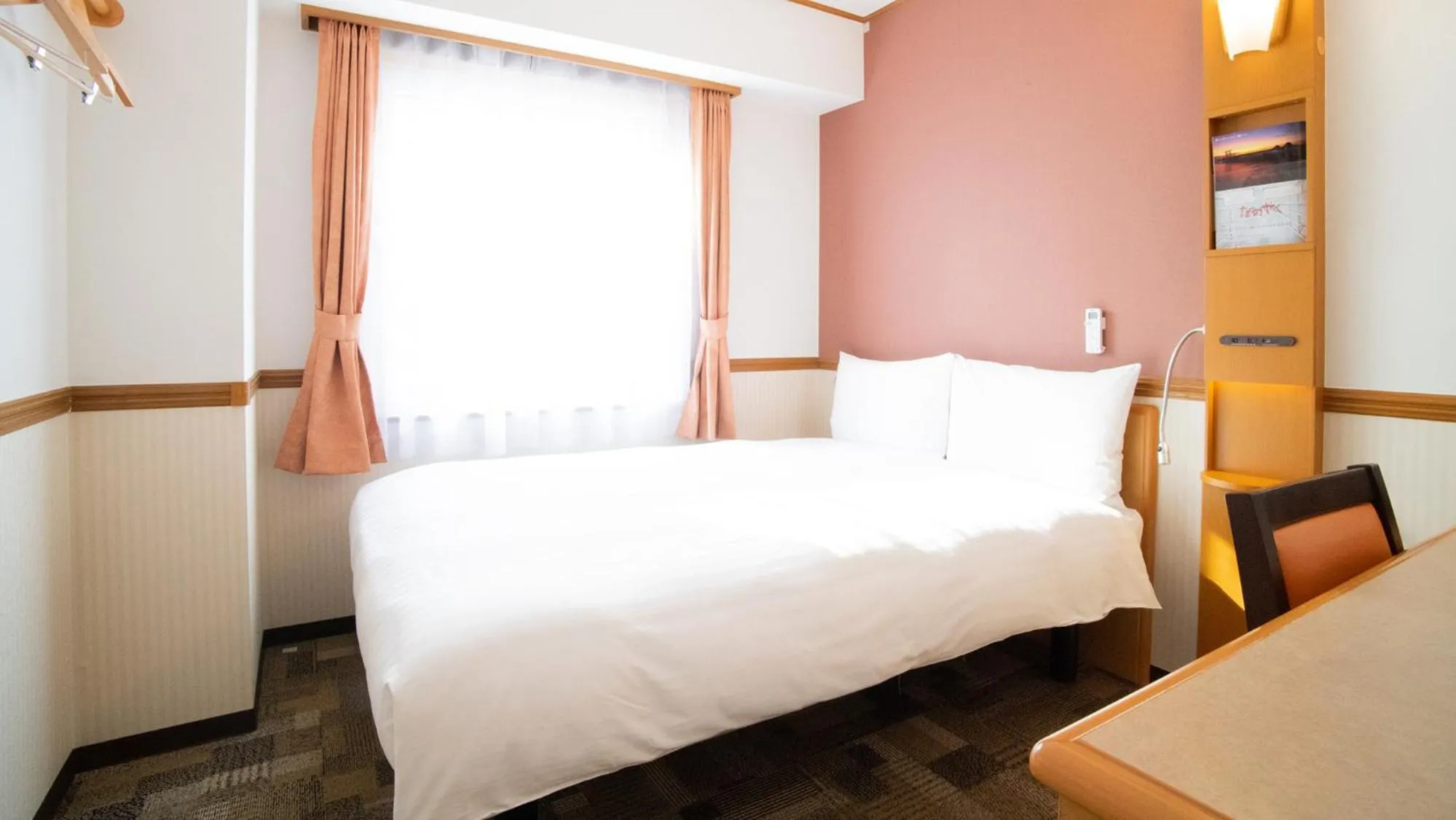 Bedroom, Bed in Toyoko Inn Hokkaido Asahikawa Ekimae Ichijo dori