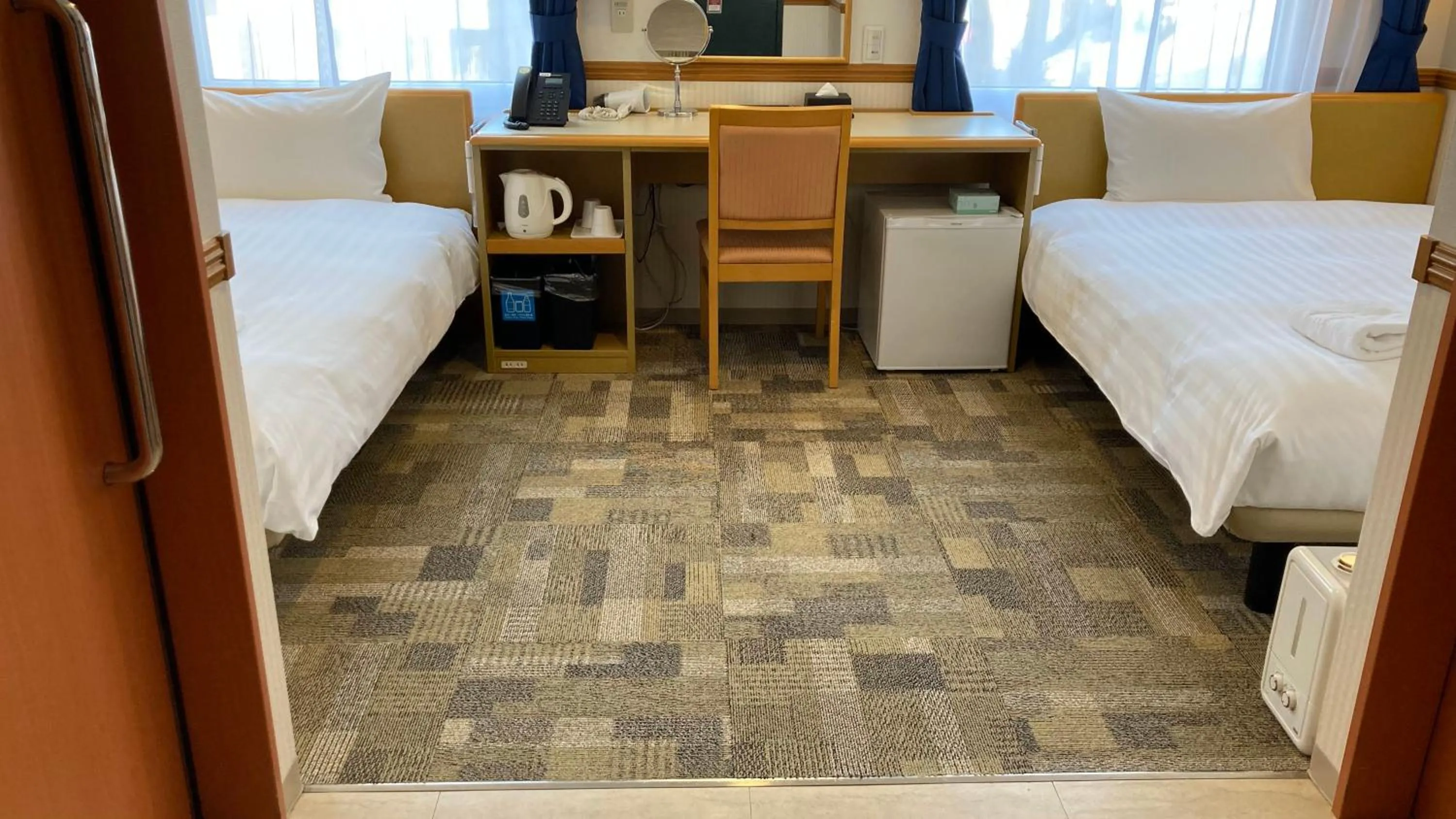 Bed in Toyoko Inn Toyama eki Shinkansen guchi No 1