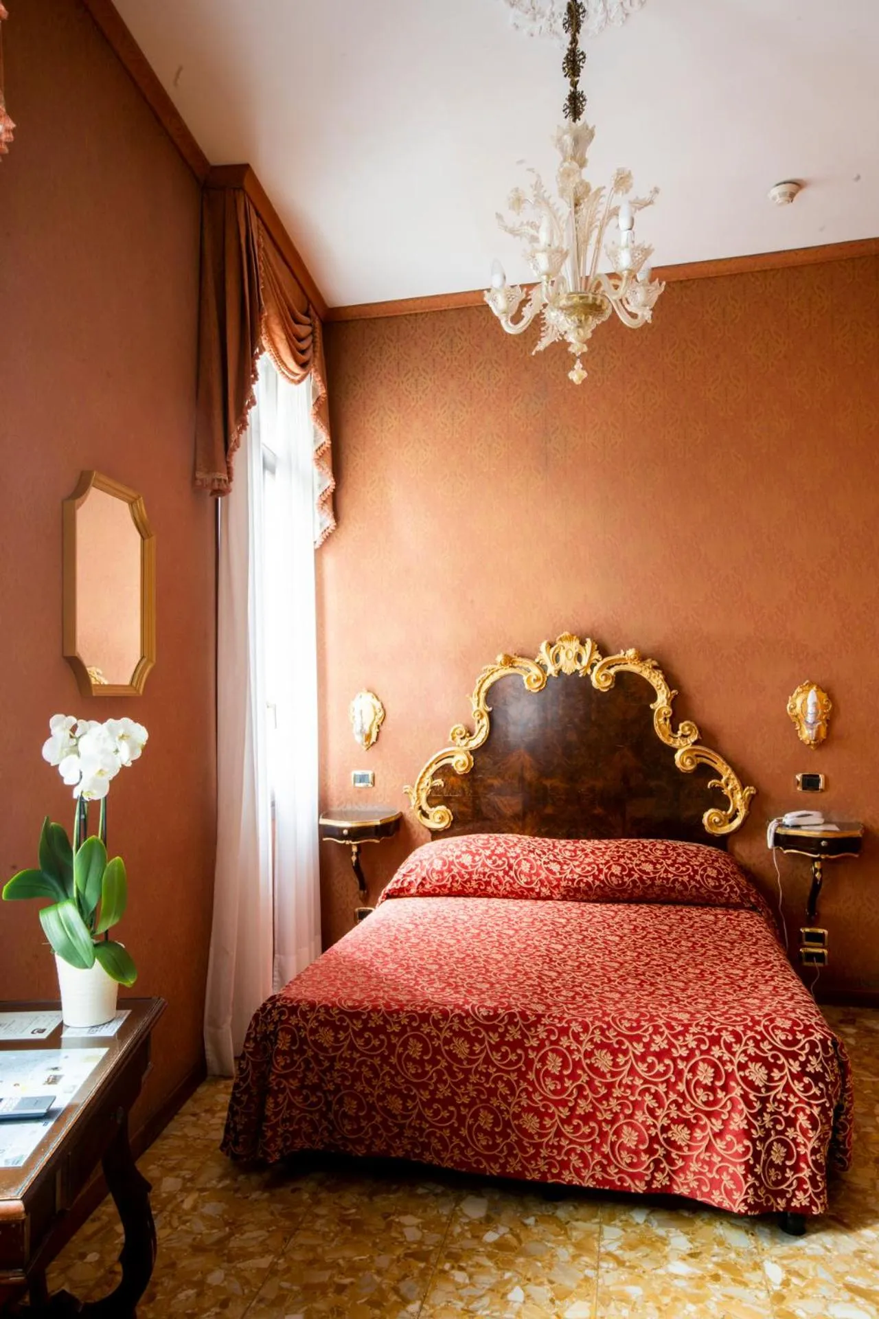 Bedroom, Bed in Hotel Ateneo