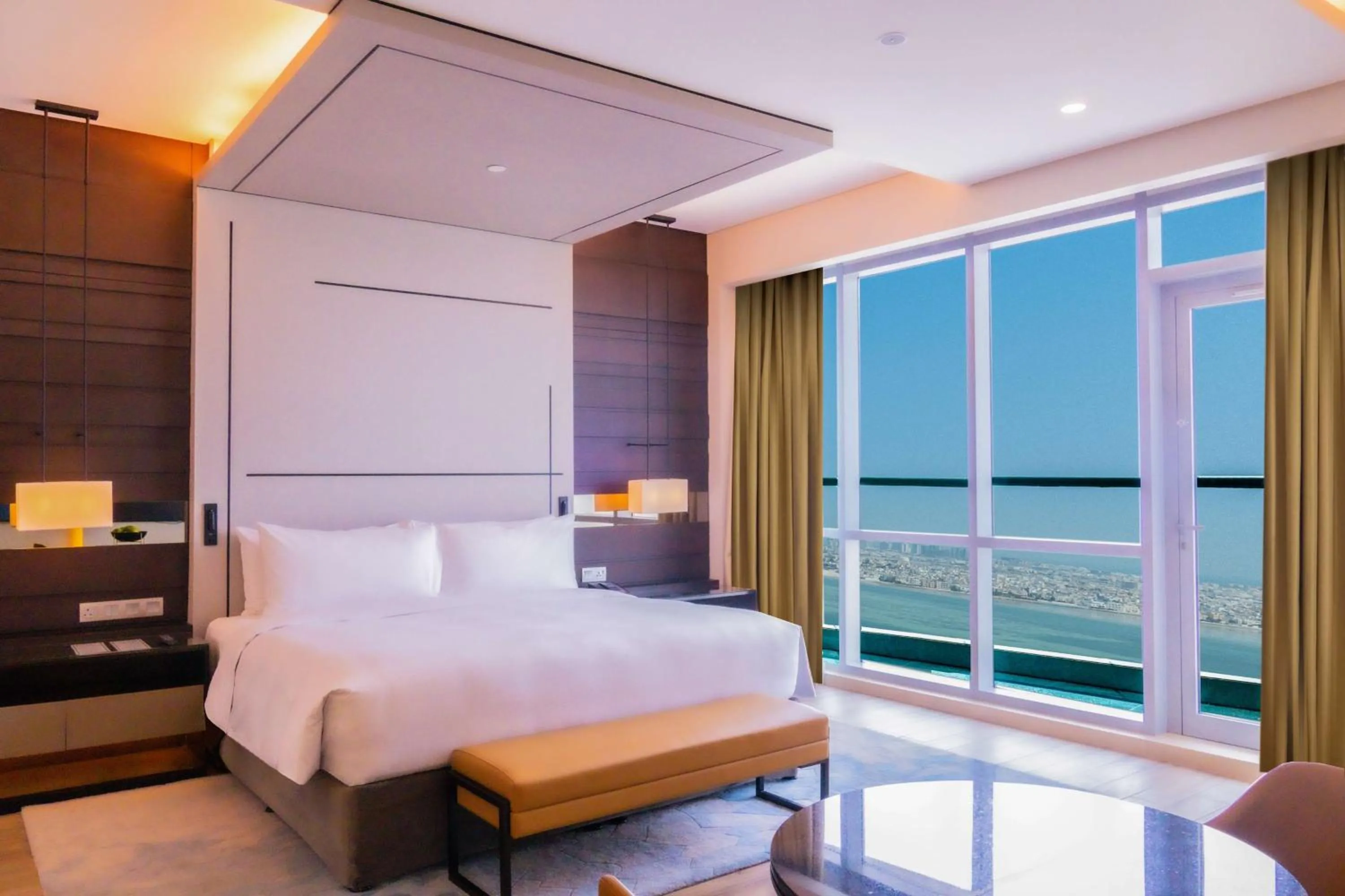 Photo of the whole room, Bed in Hilton Bahrain