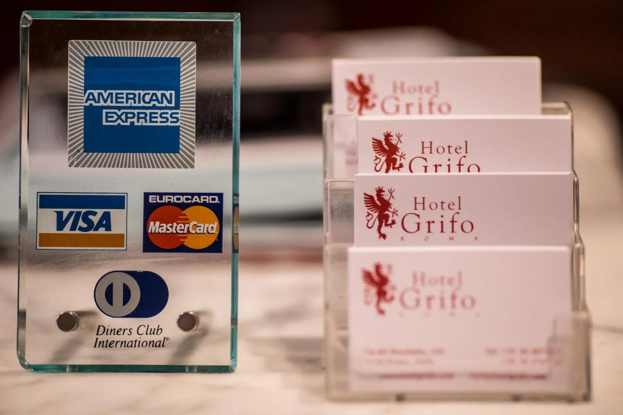 Logo/Certificate/Sign in Hotel Grifo