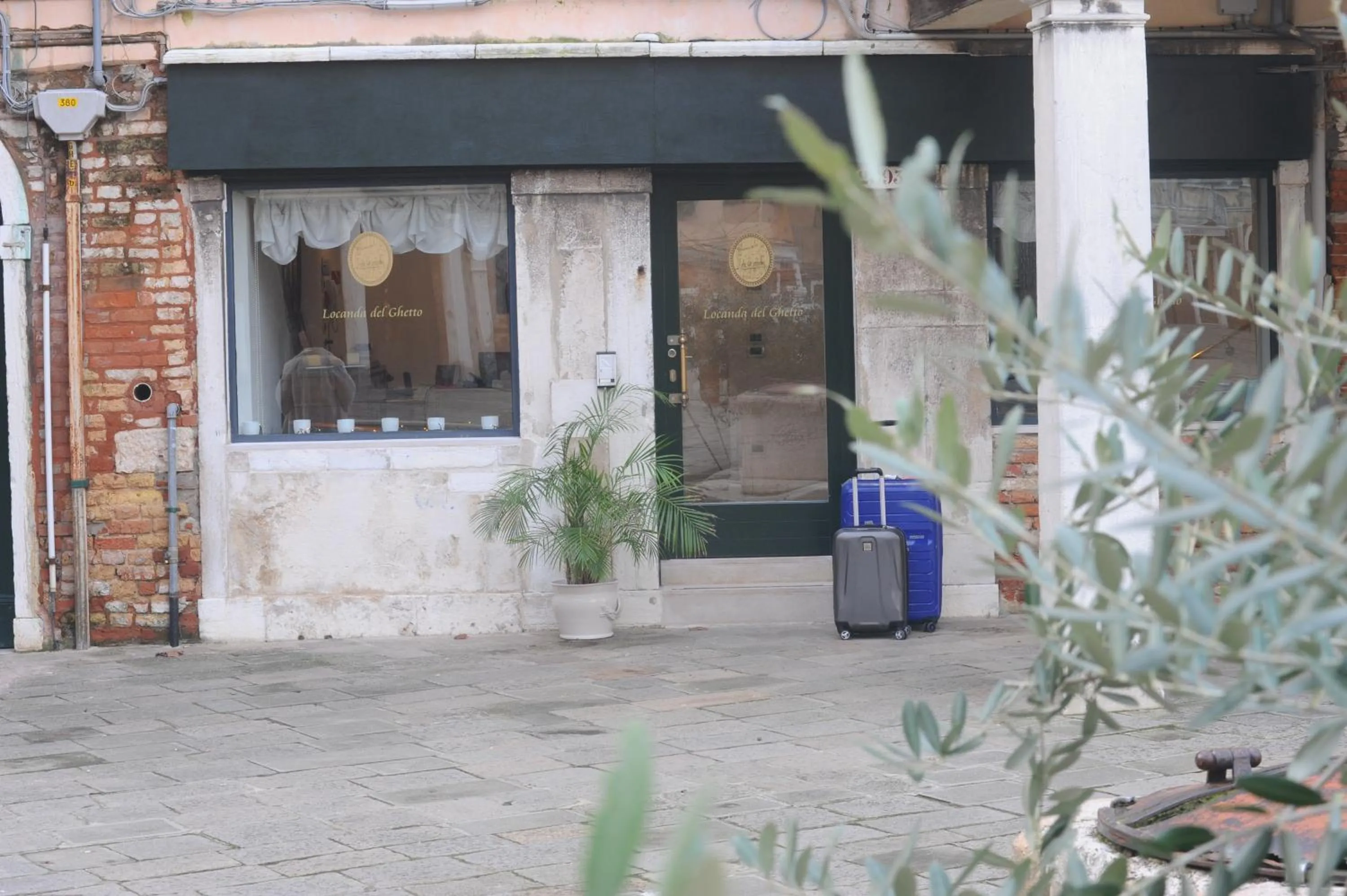 Facade/entrance in Locanda del Ghetto