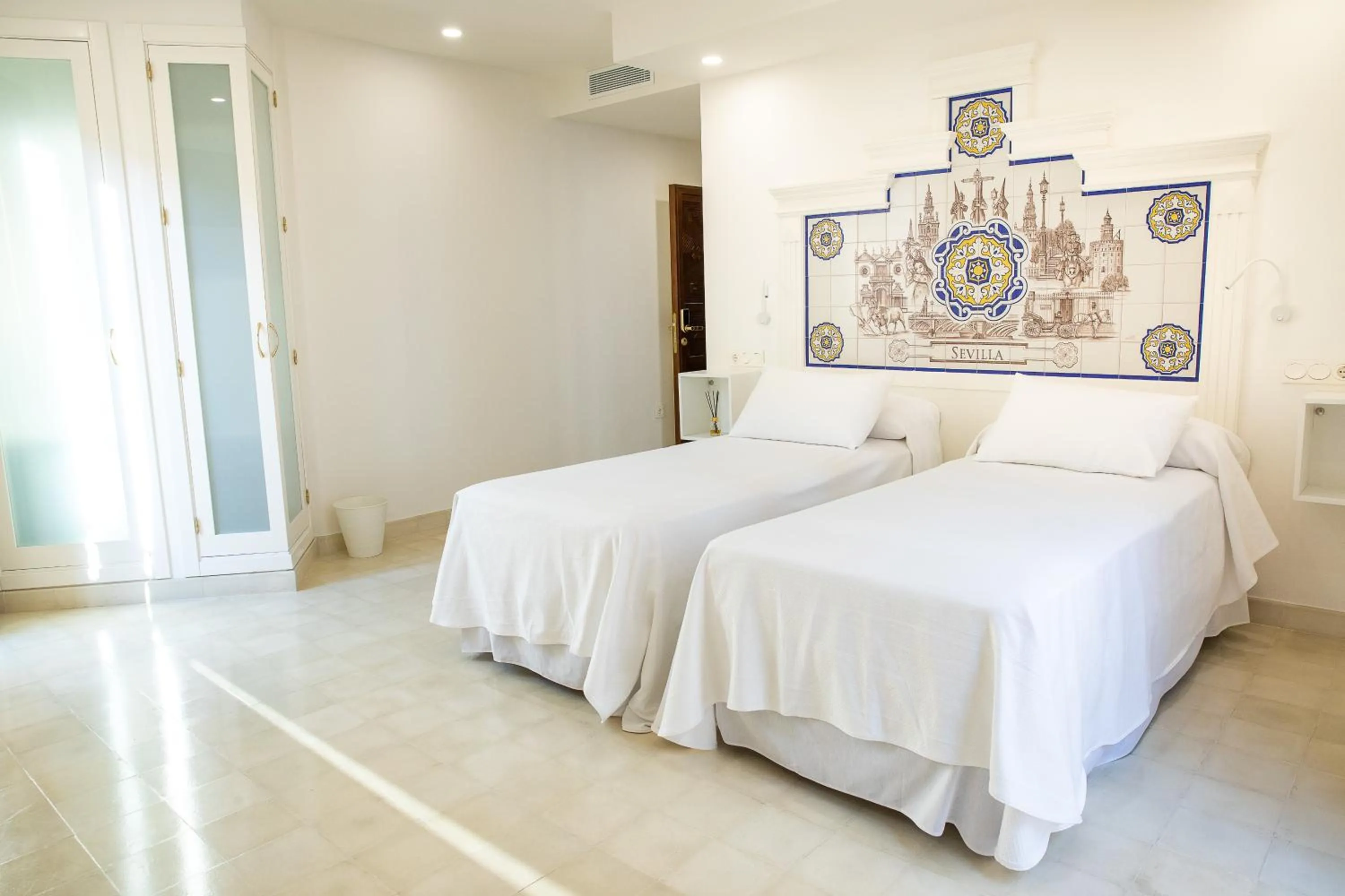 Bed in Posada Boutique El Gallo Morón