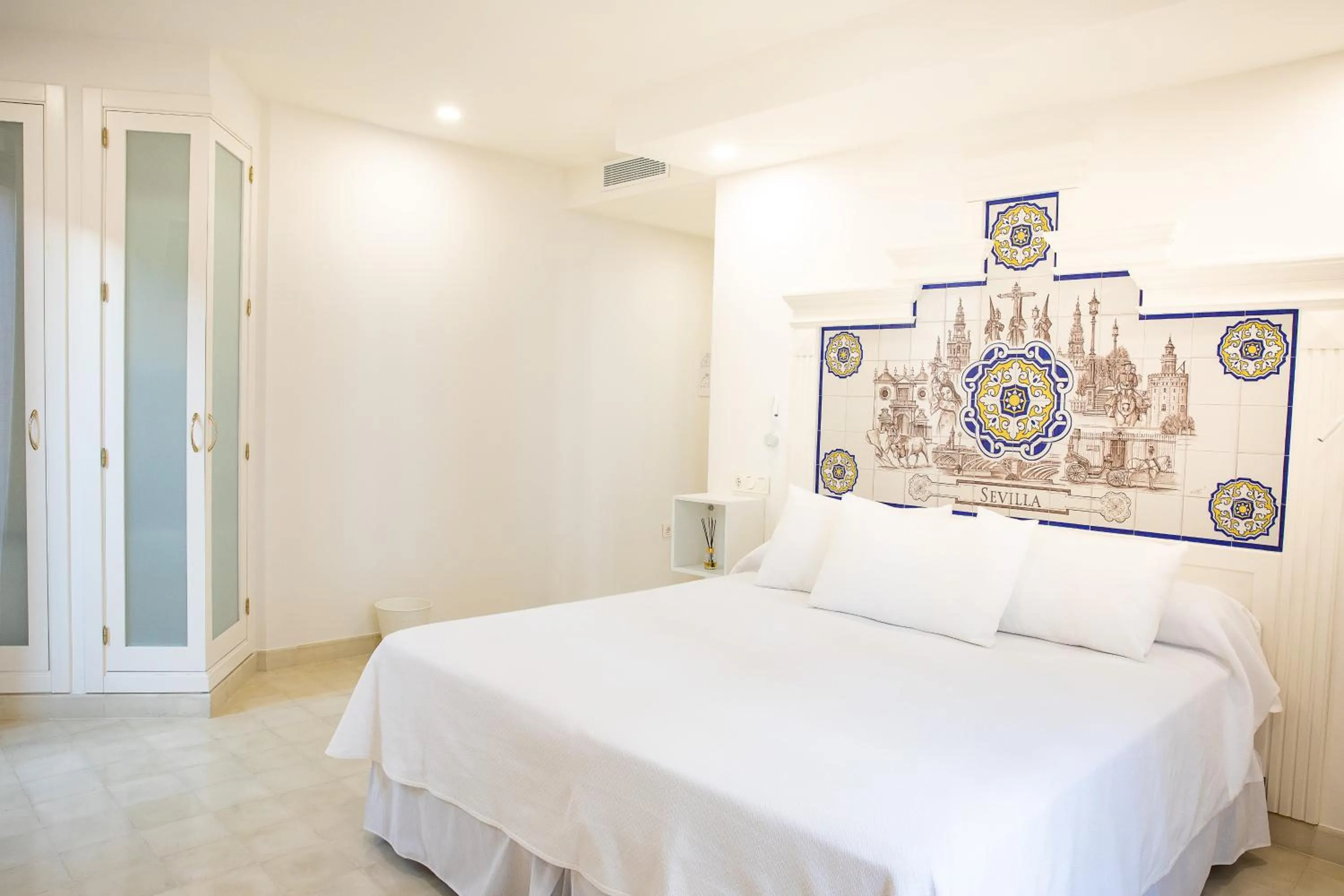 Bed in Posada Boutique El Gallo Morón