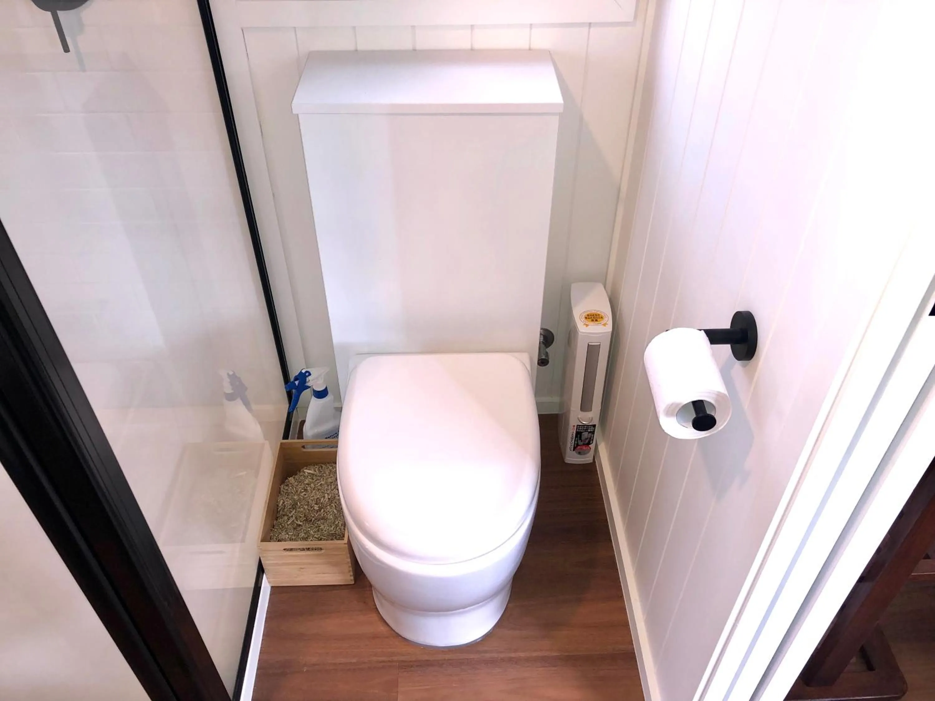 Bathroom in Pink Lake Tiny House - 'Peony'