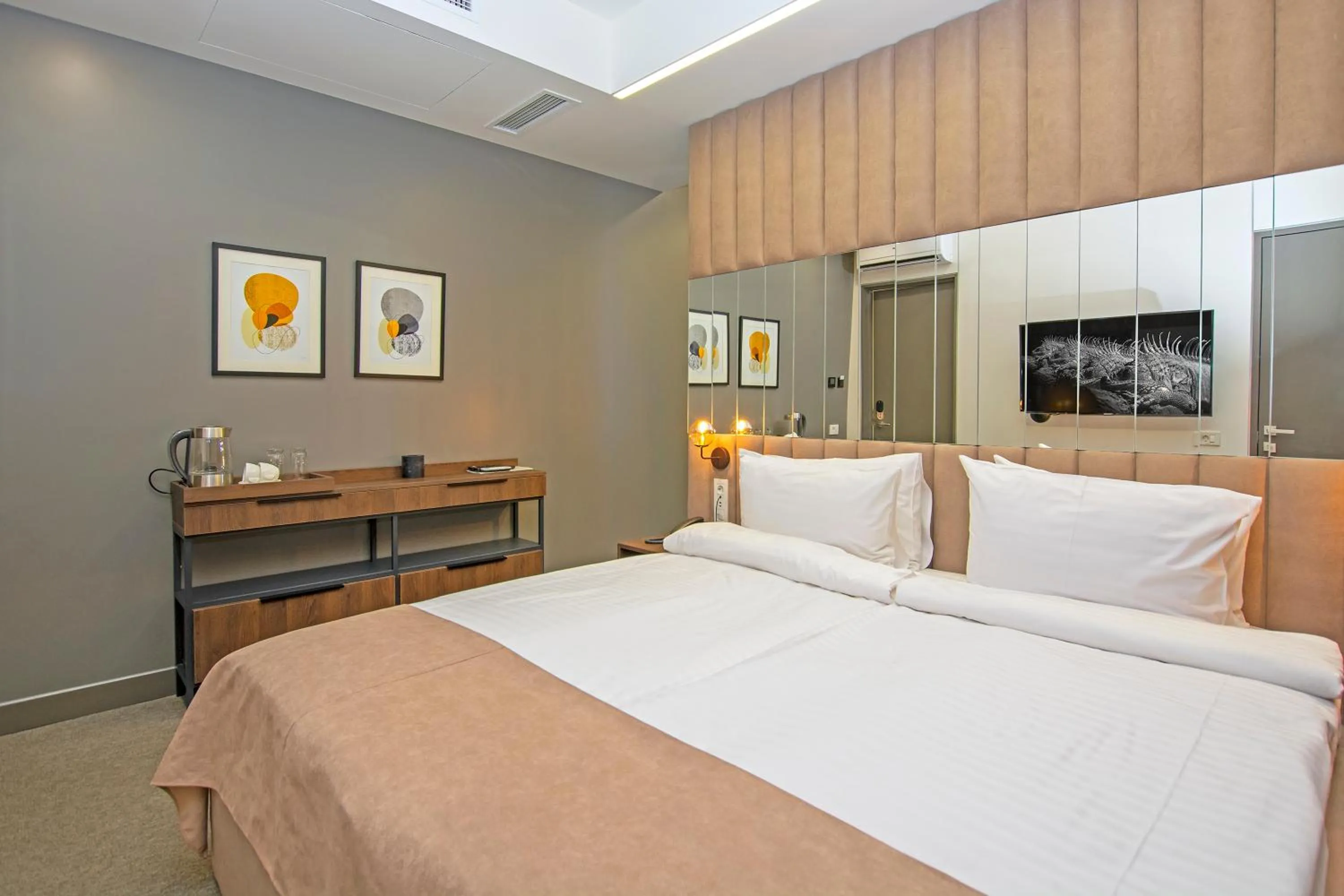 Bed in Cartez by Horizon Hotels, Yerevan