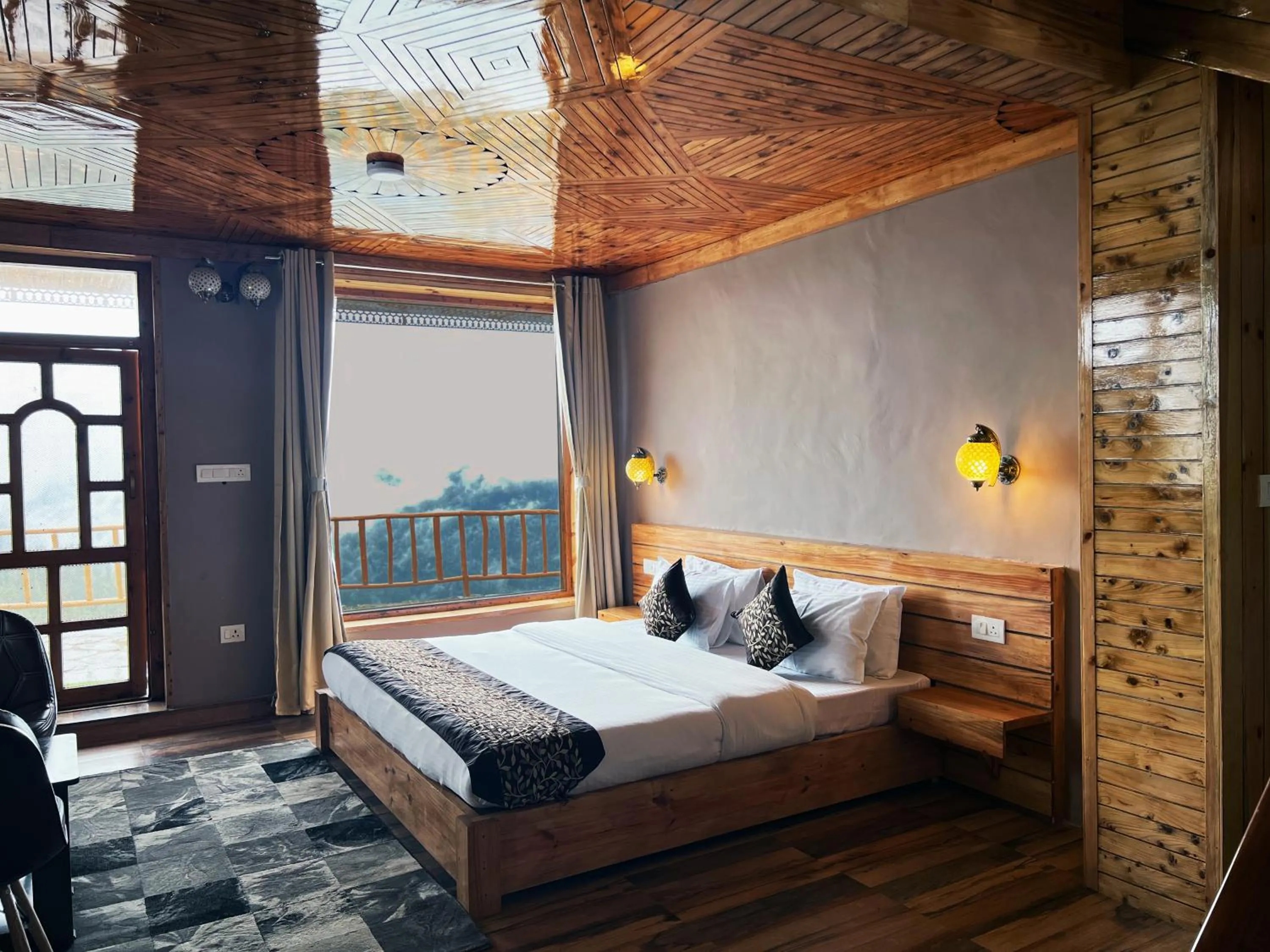 View (from property/room), Bed in Jomotel Talai