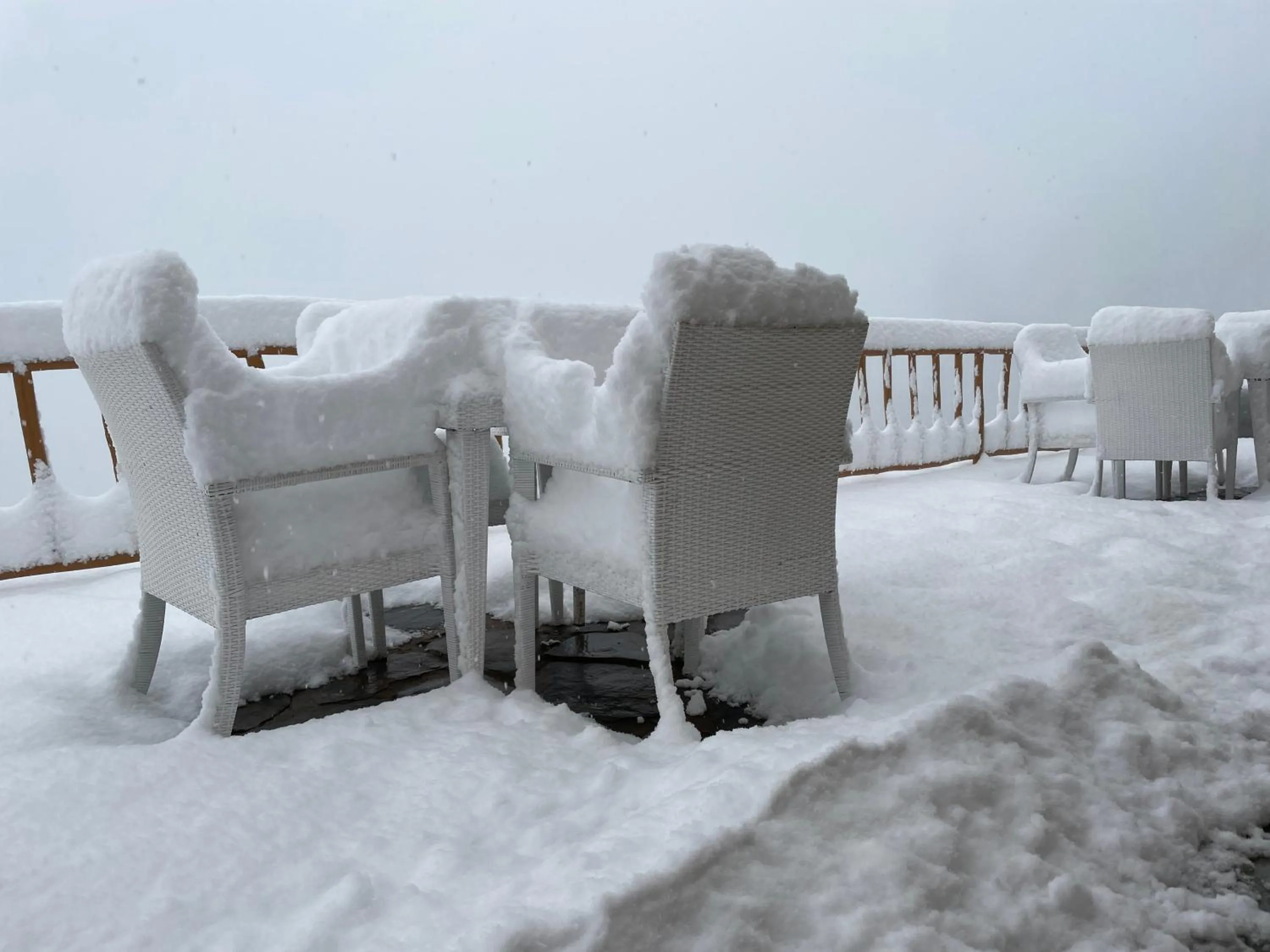 Property building in Jomotel Talai