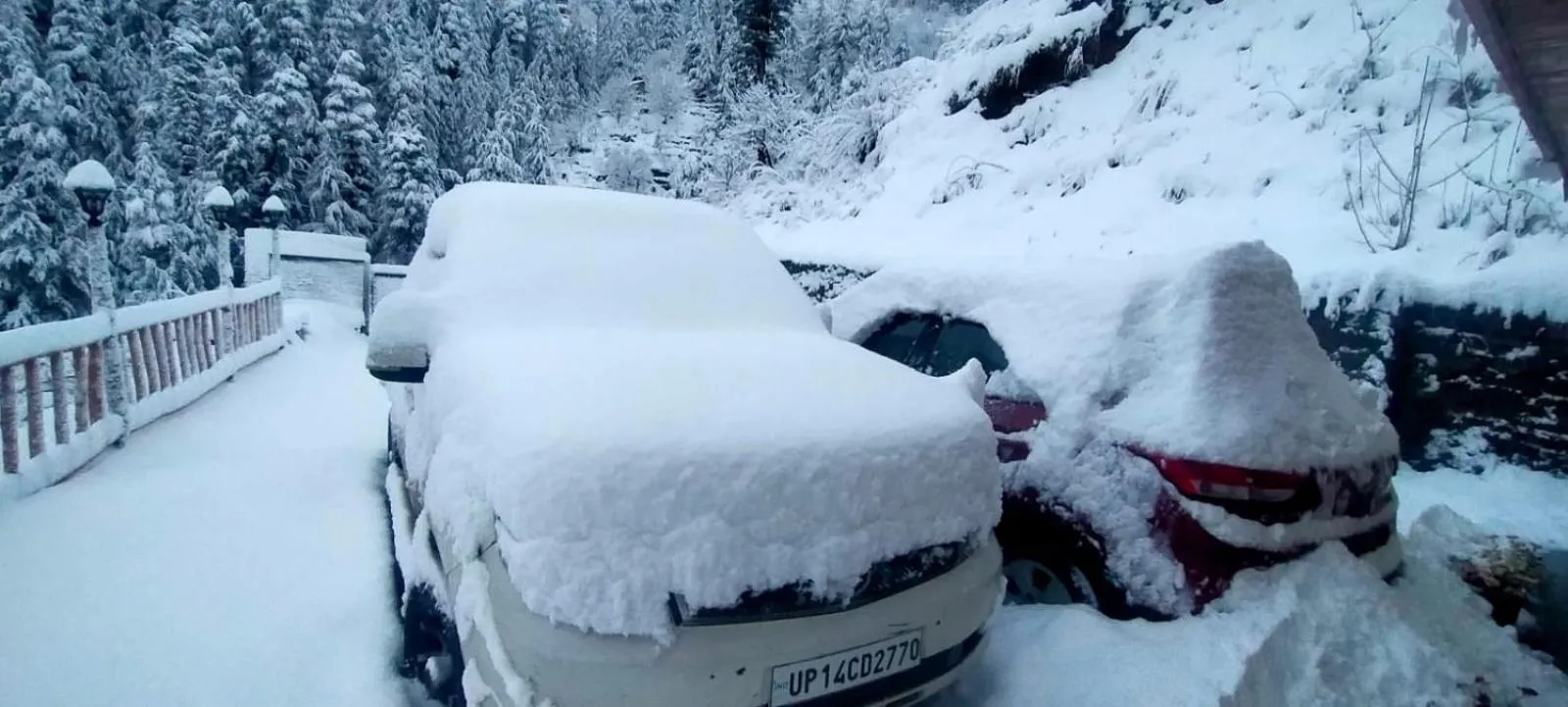 Parking in Jomotel Talai