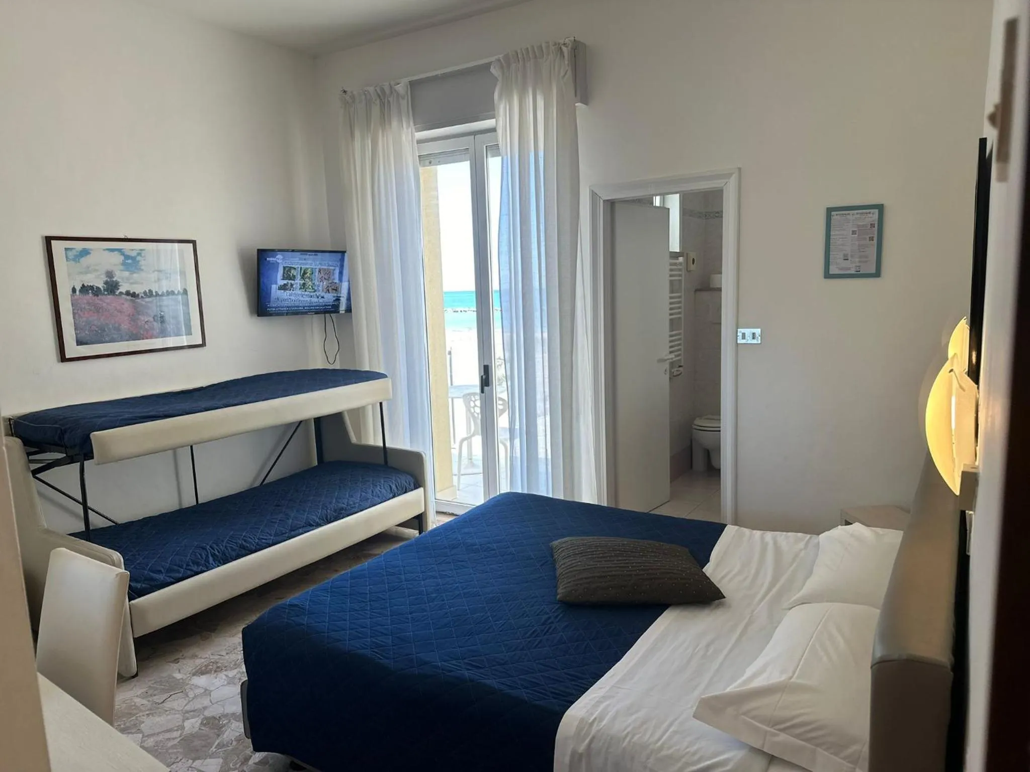 Bedroom, Bed in Riviera Mare Beach Life Hotel
