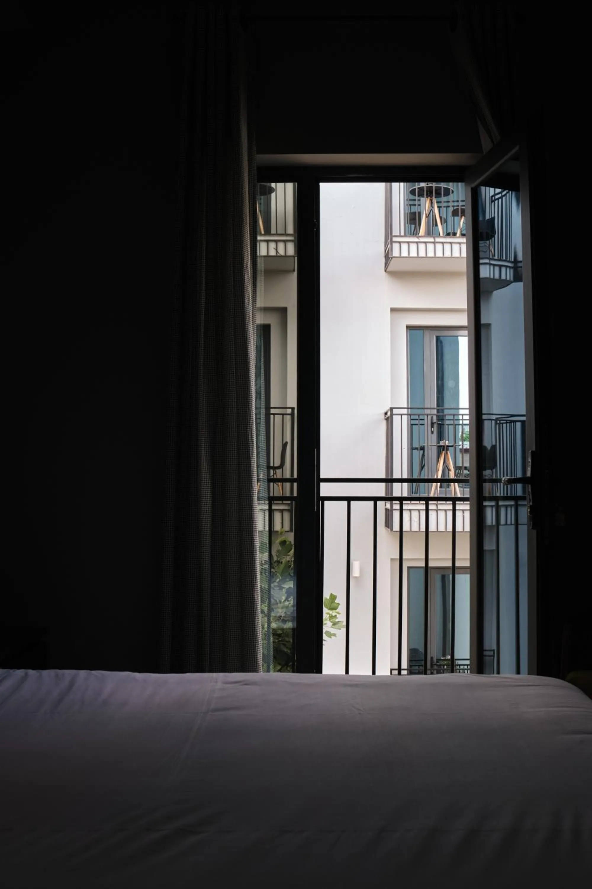 Balcony/Terrace, Bed in Sapiens Hotel
