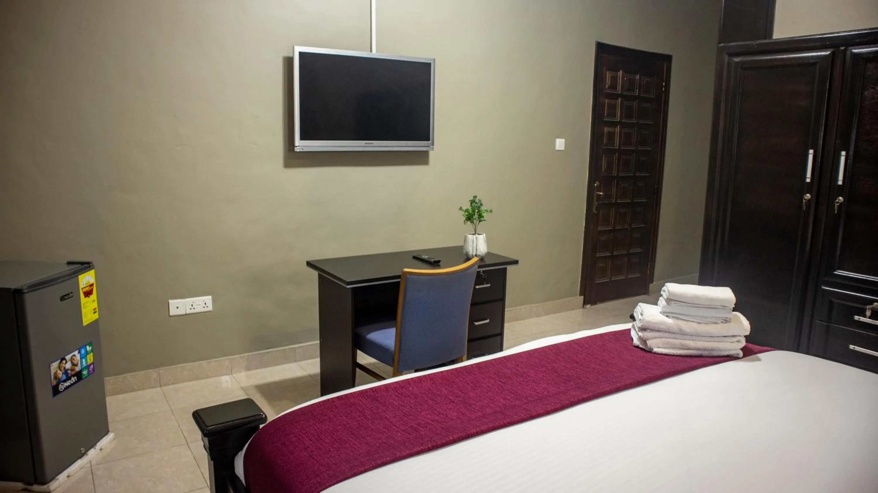 Bedroom, Bed in Kislas Luxury Hotel
