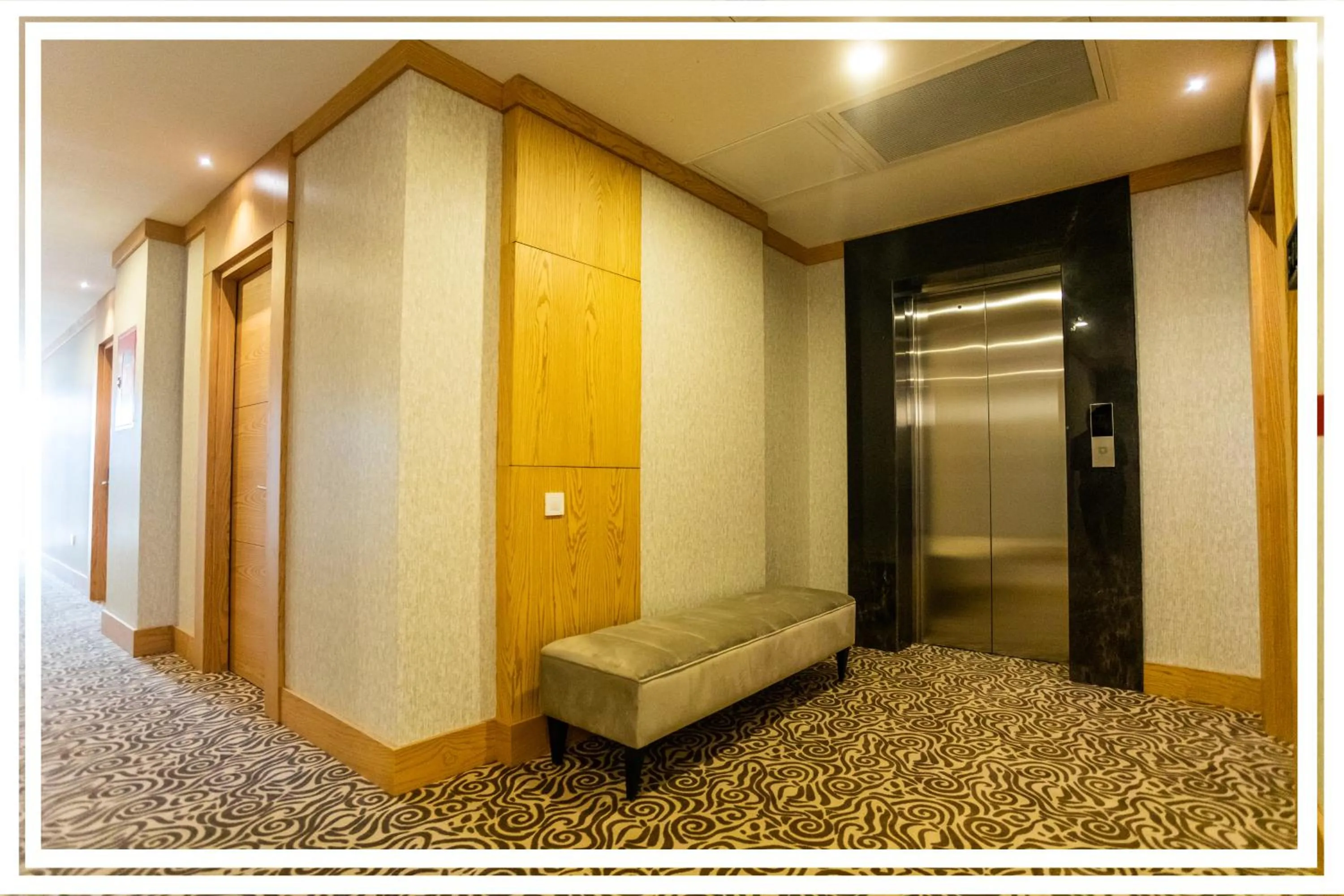 elevator in Premium Hotel Ganja