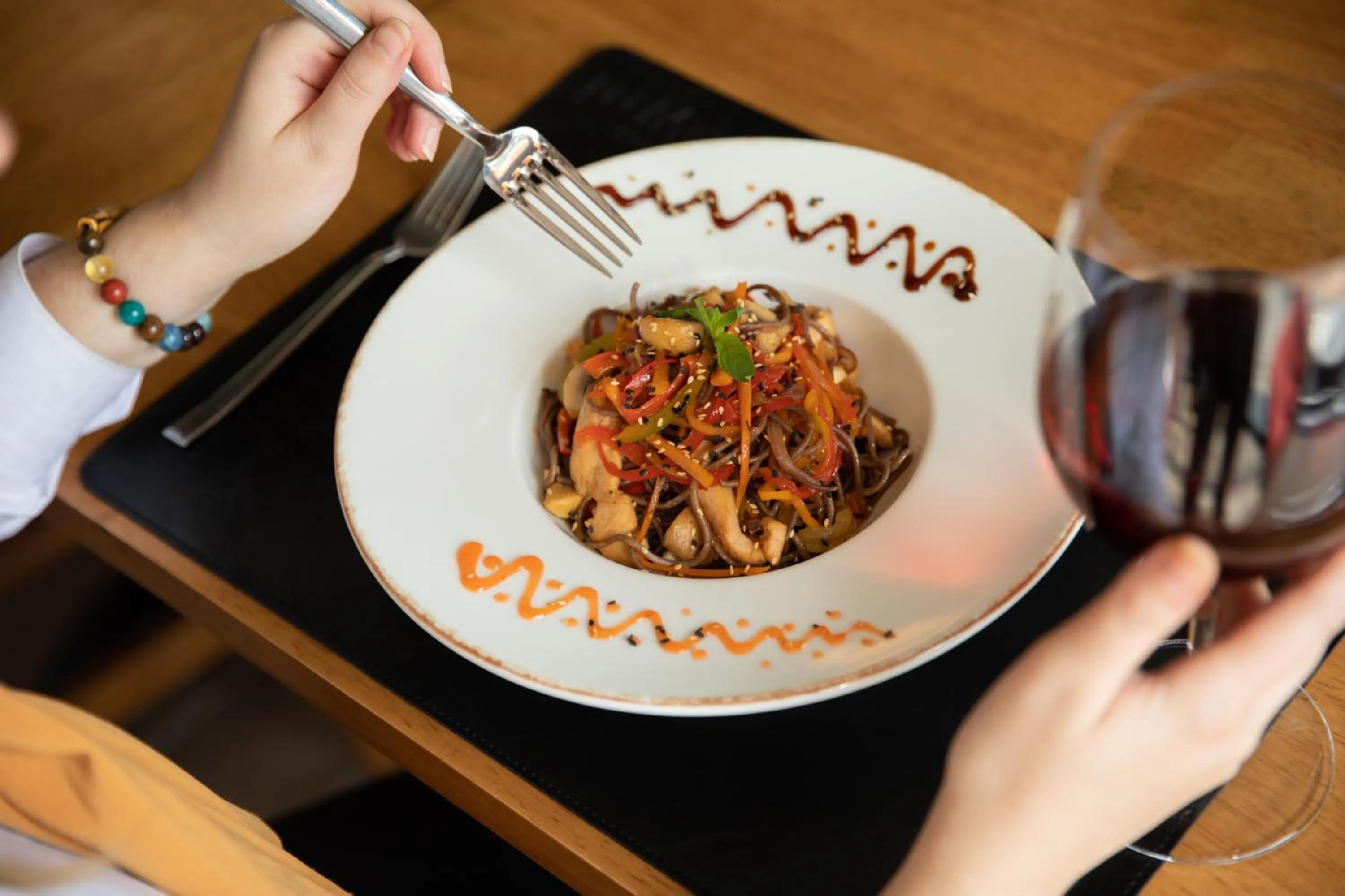 Restaurant/places to eat in Premium Hotel Ganja