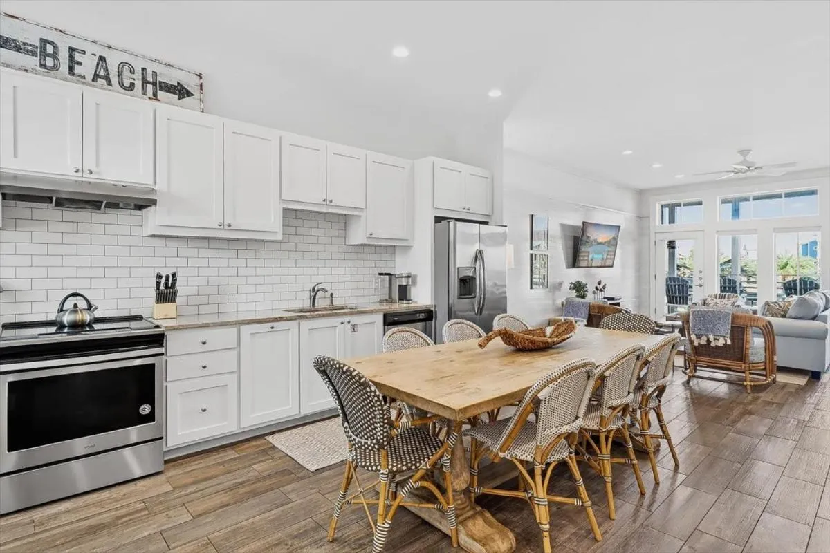 Other in Bikini Bottoms TC 2204