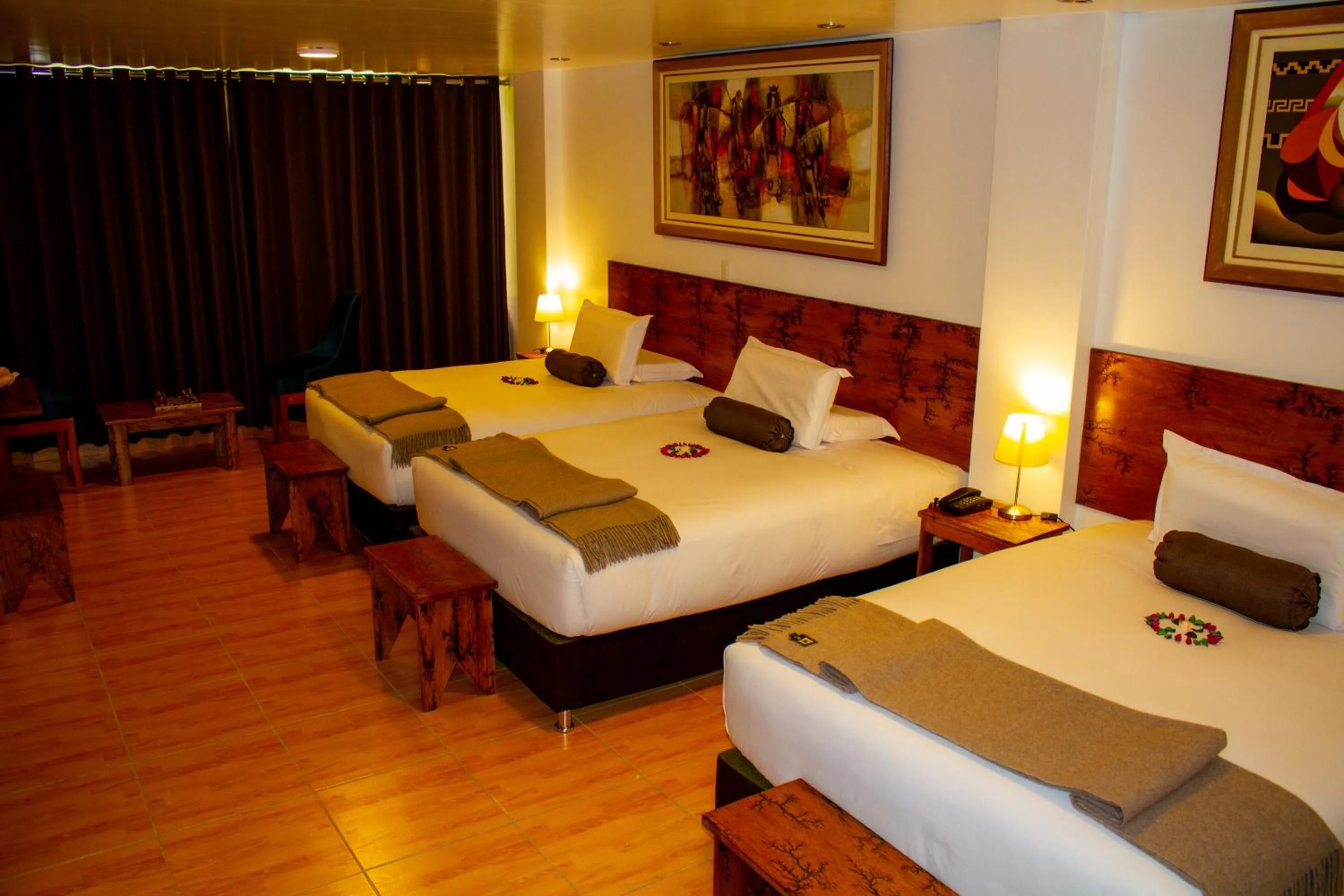 Photo of the whole room, Bed in Hotel Tara Machupicchu