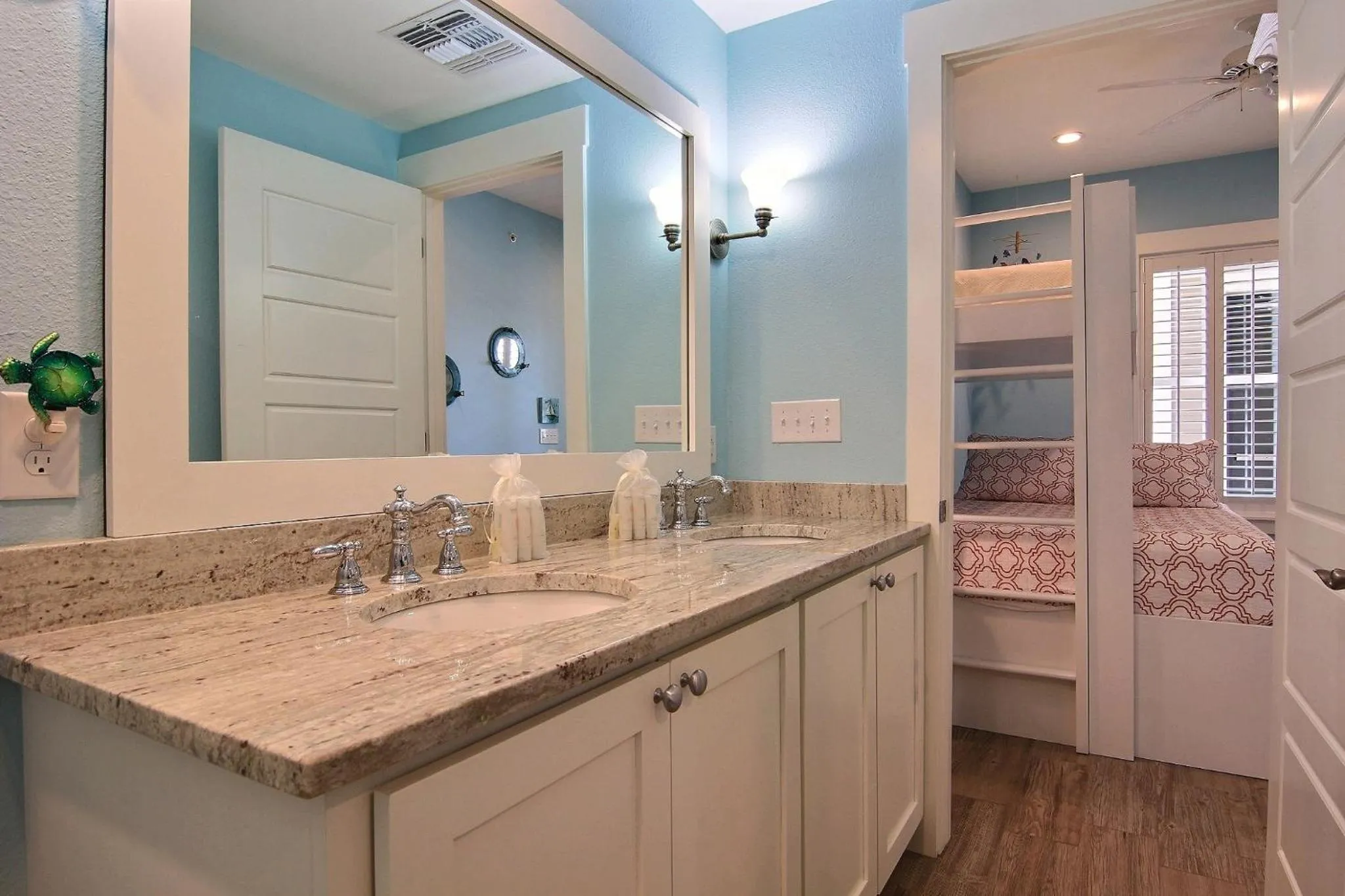 Other in Coral Sunset TC 2205