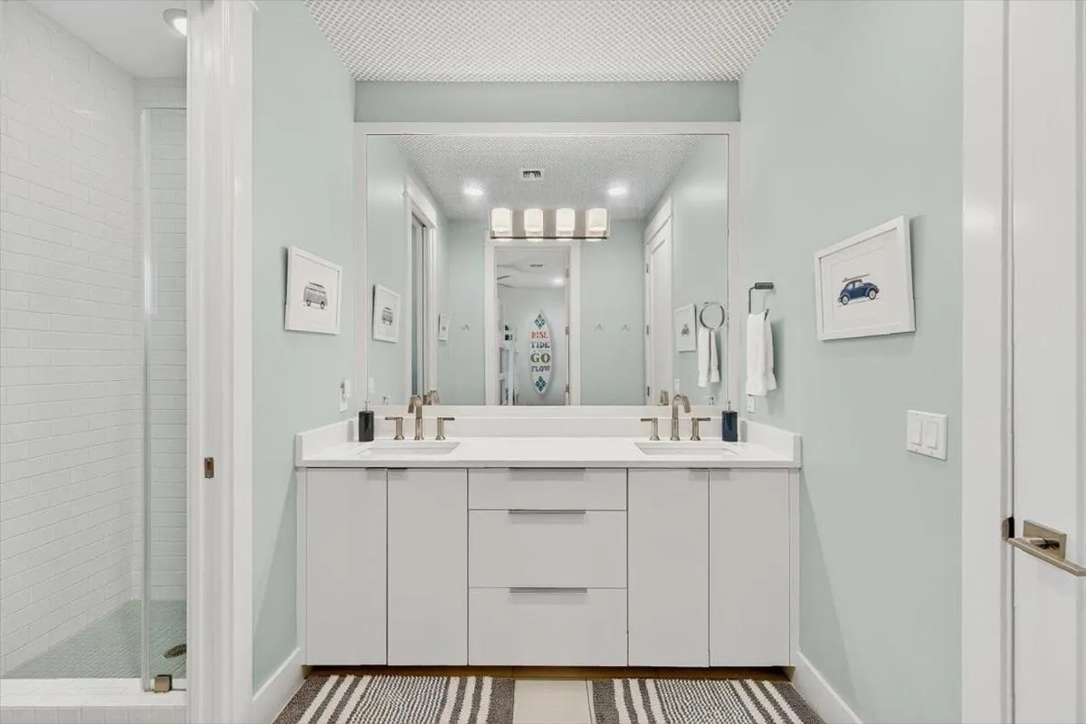 Other in La Ola 261 BE