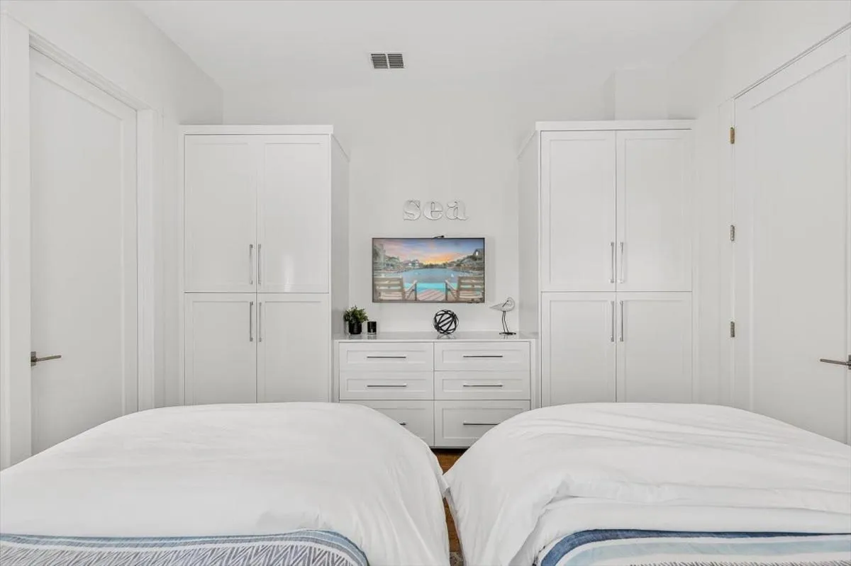 Other, Bed in La Ola 261 BE