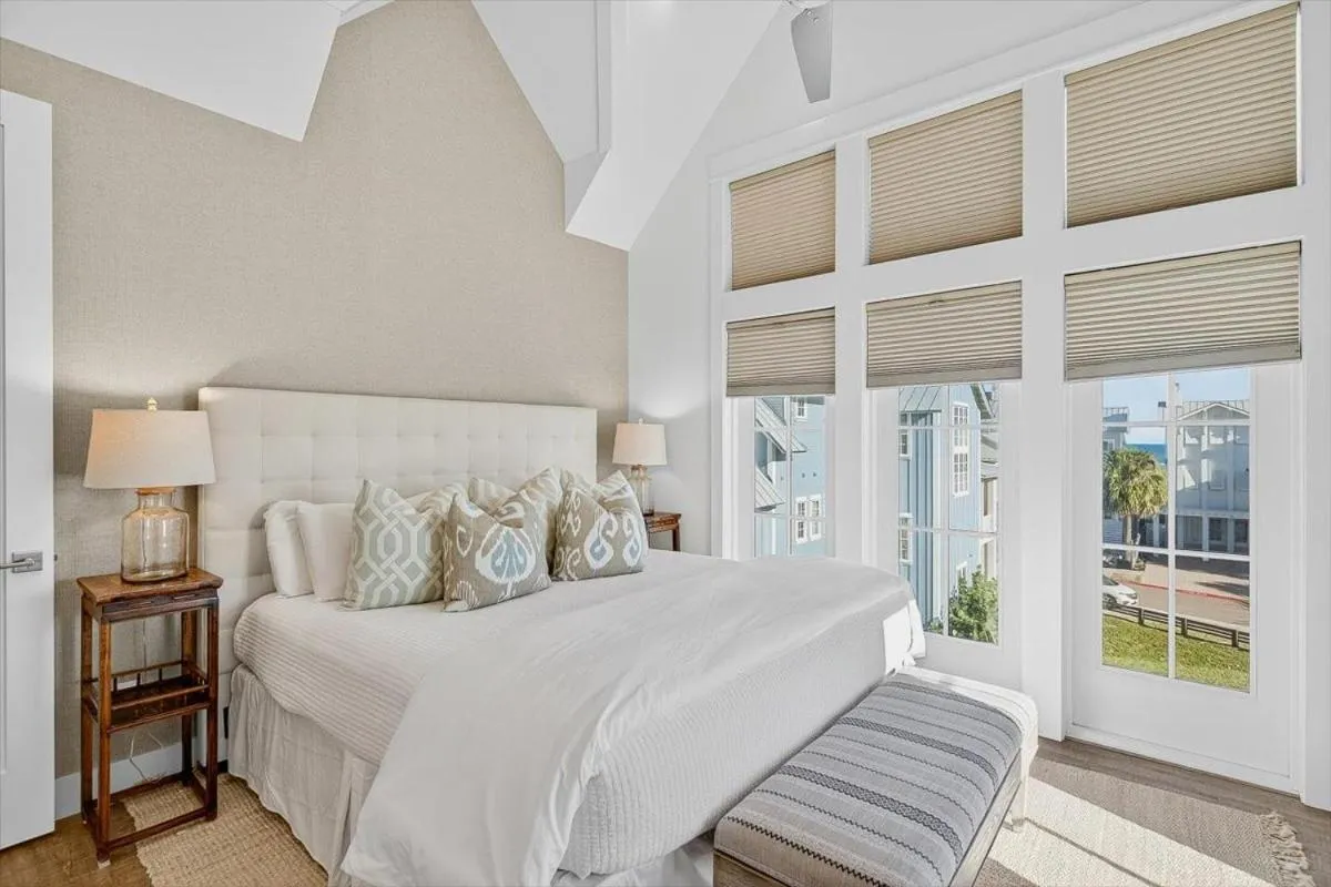 Other, Bed in La Ola 261 BE