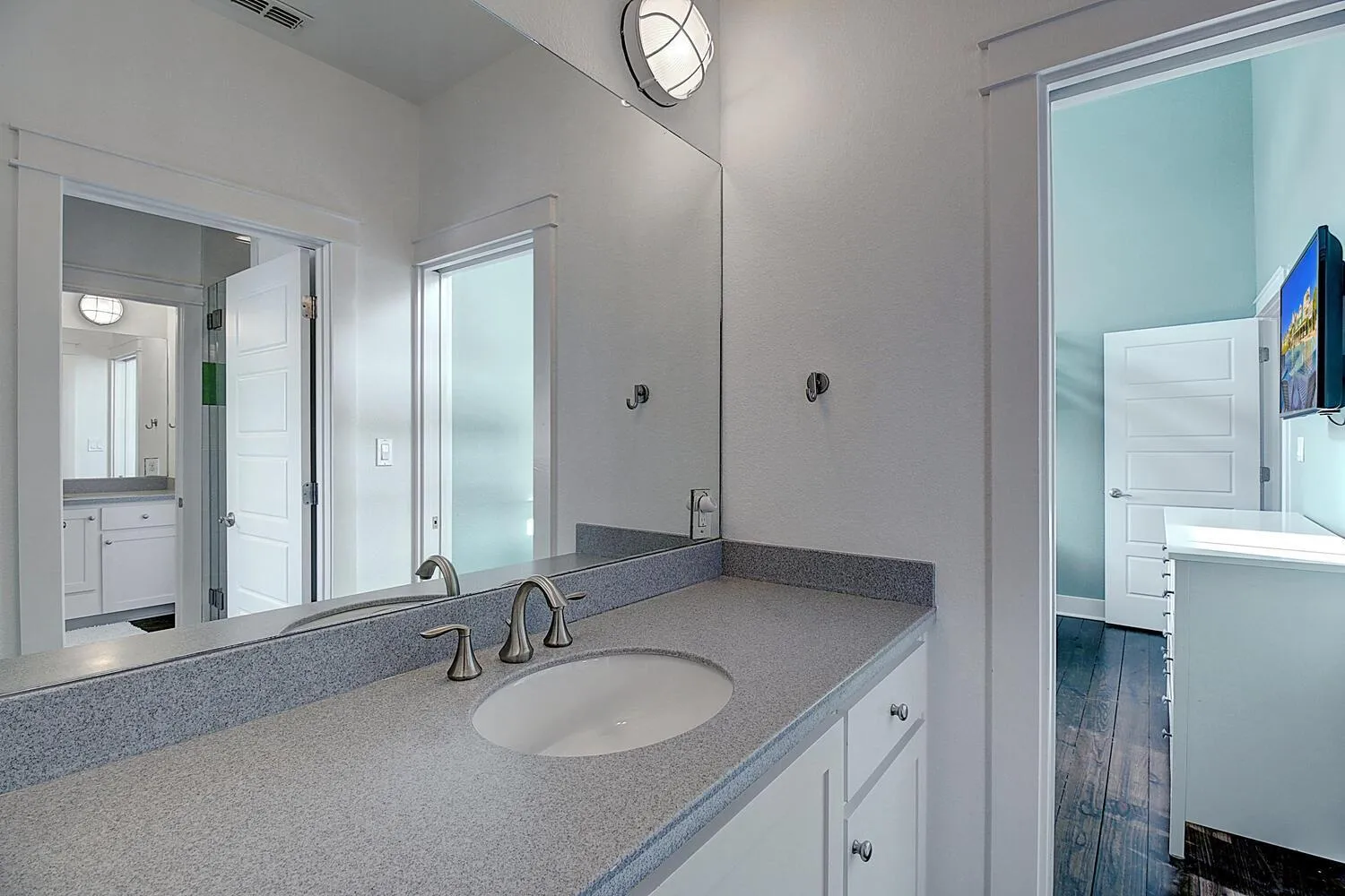 Other in No Limit 251 BE