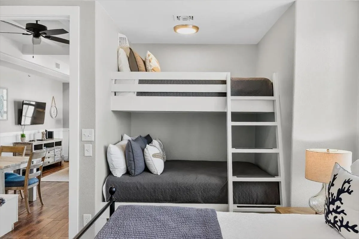 Other, Bed in Port A Memories TC 1205