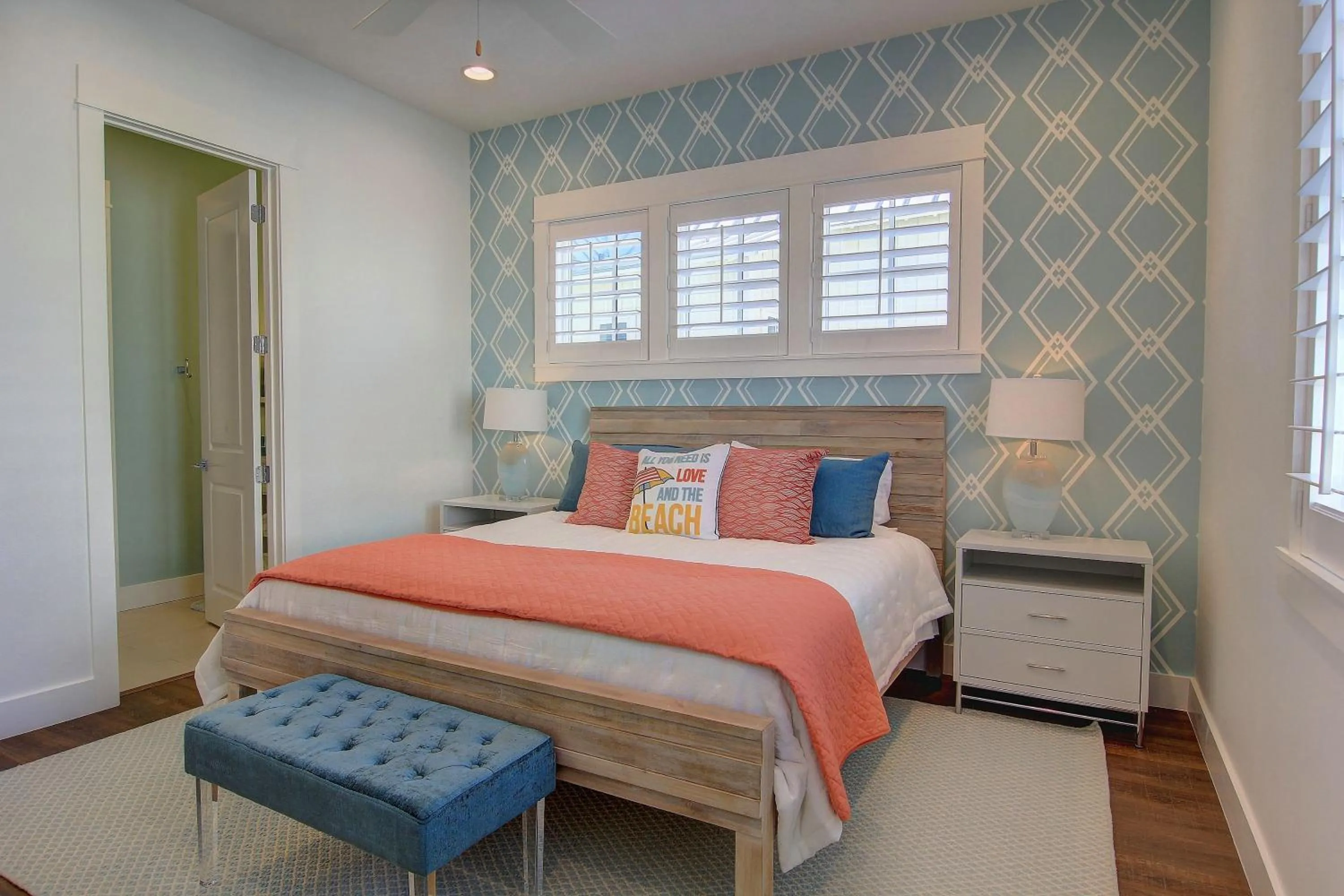 Other, Bed in Salt and Light 192 RO