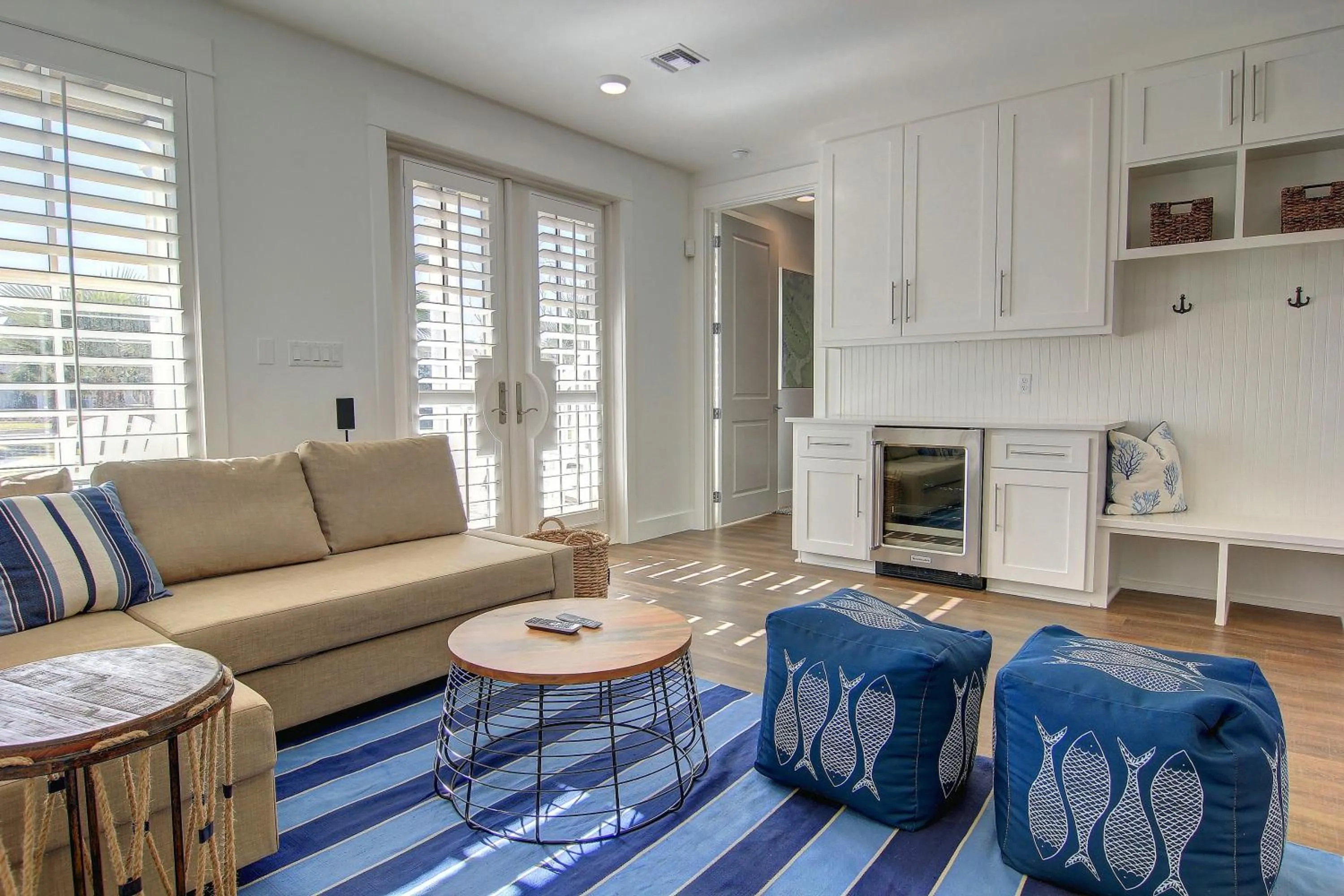 Other in Salt and Light 192 RO